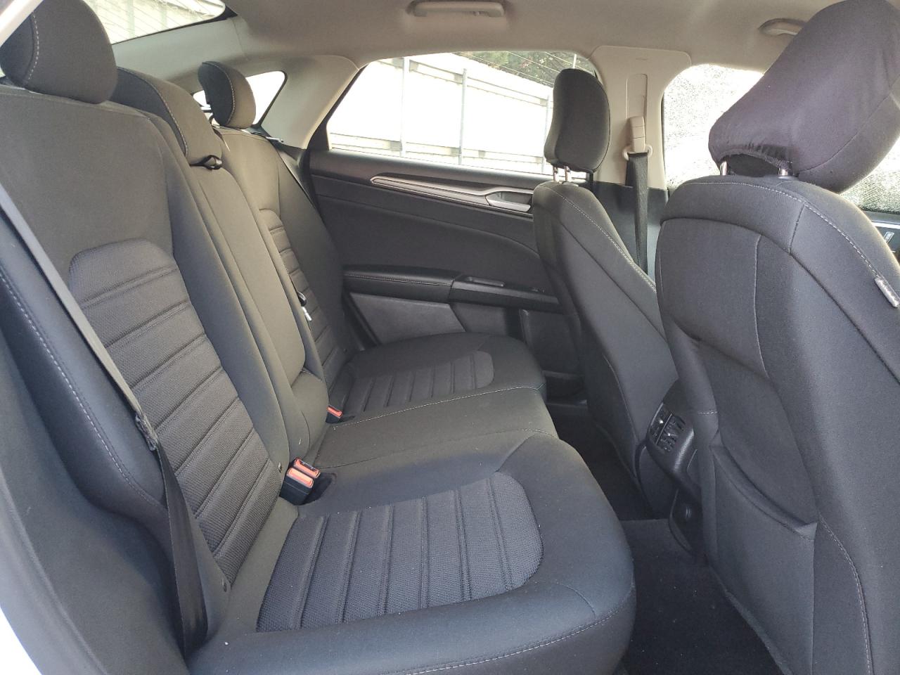 2020 Ford Fusion Se VIN: 3FA6P0HD0LR236512 Lot: 93568335