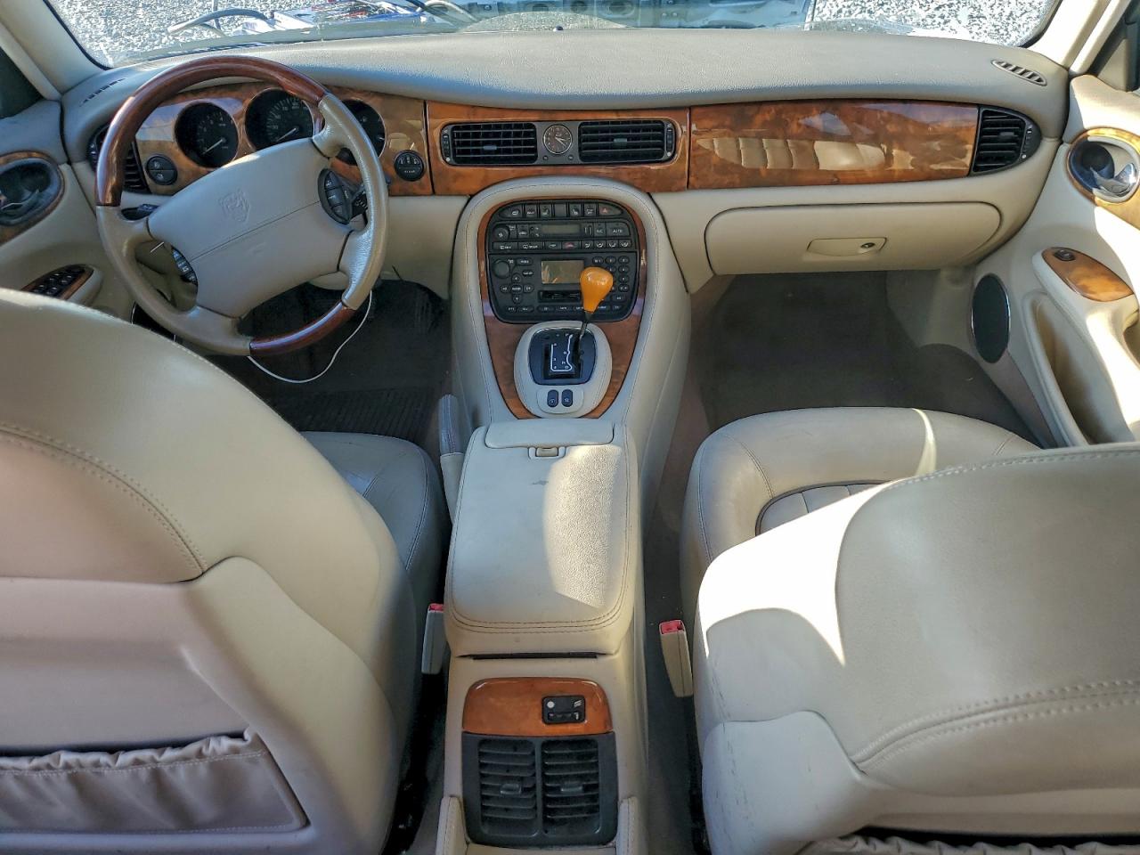 2001 Jaguar Xj8 VIN: SAJDA14C01LF28568 Lot: 94040175