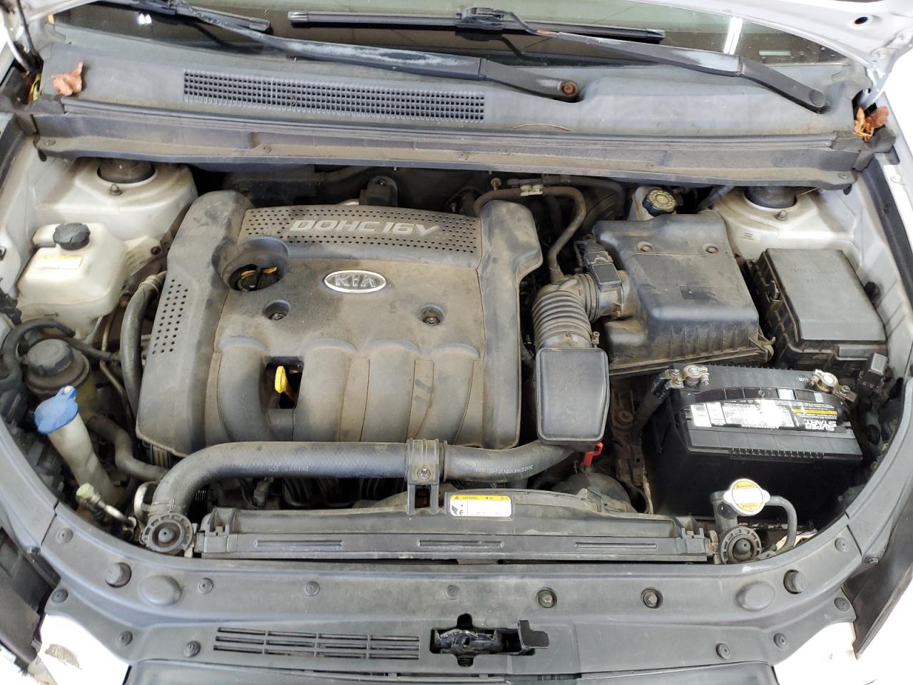 2007 Kia Rondo Base VIN: KNAFG525977037879 Lot: 90603625