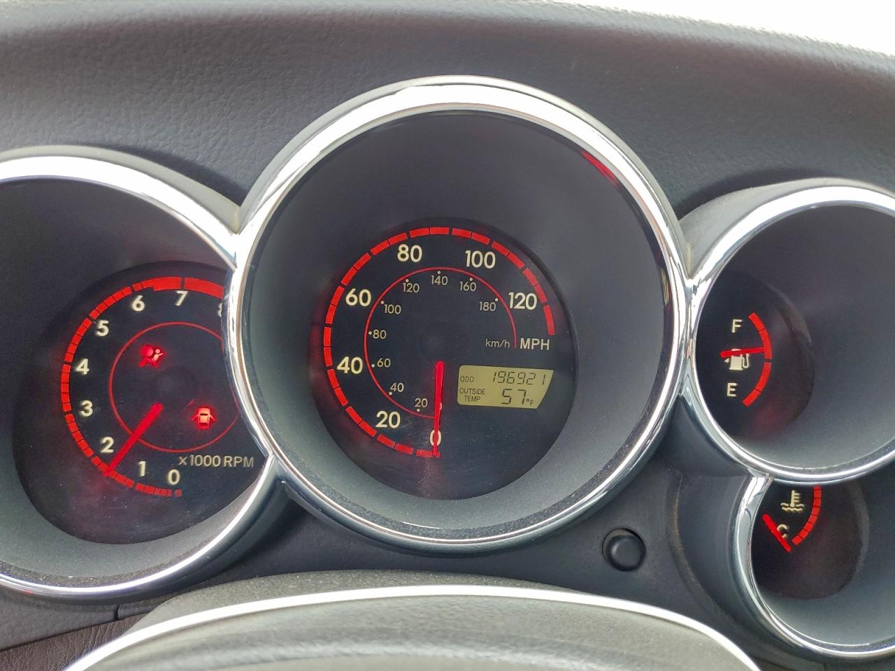 2004 Toyota Corolla Matrix Xr VIN: 2T1KR32EX4C206687 Lot: 94347675