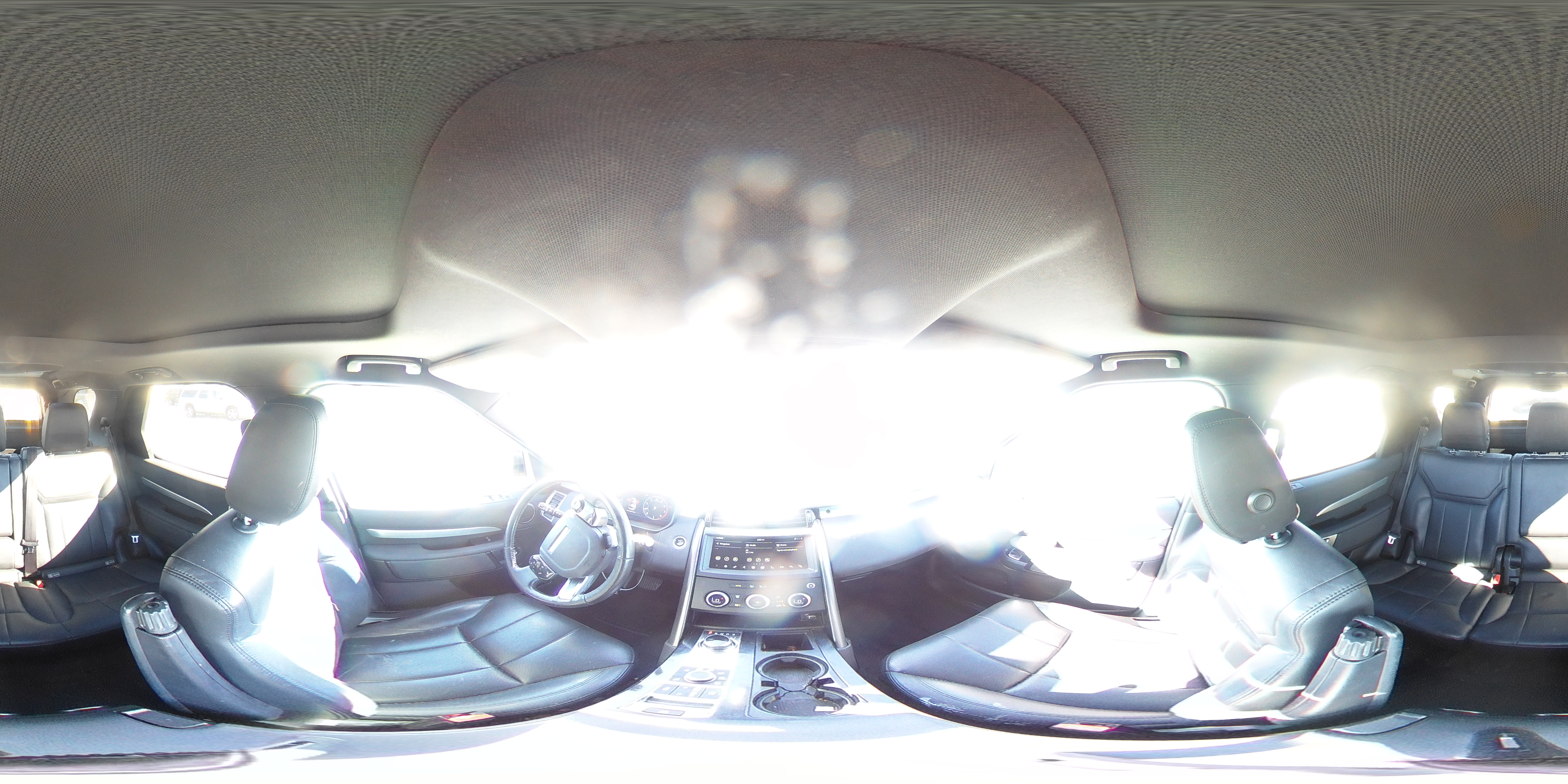 2020 Land Rover Discovery Landmark VIN: SALRU2RV2L2415635 Lot: 91668895