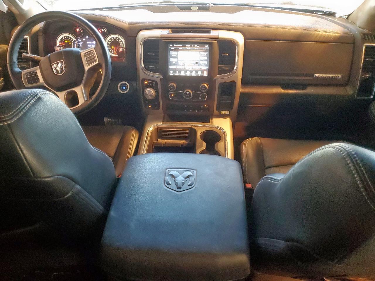 2017 Ram 1500 Laramie VIN: 1C6RR7NT6HS832605 Lot: 92455365