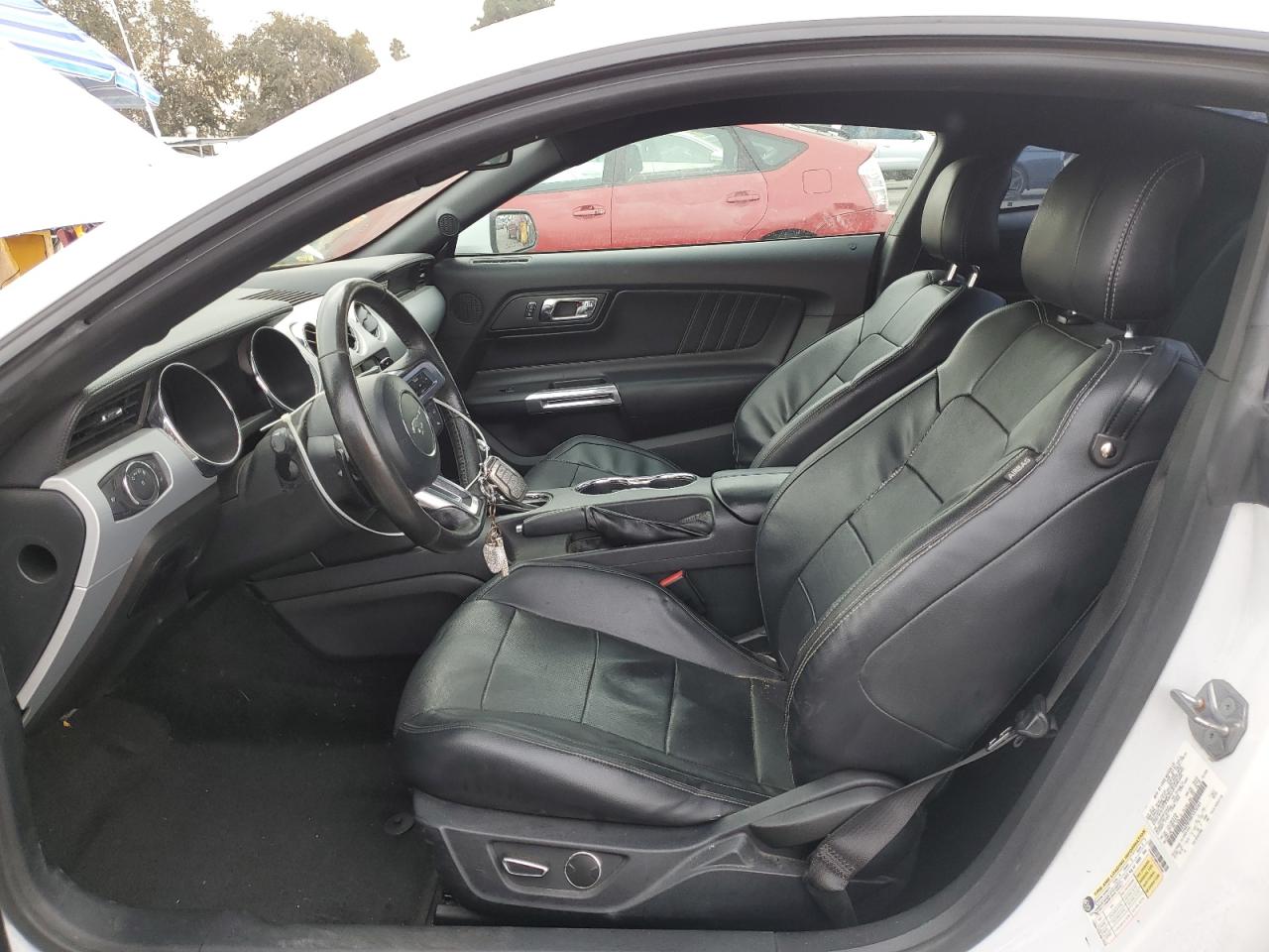 2015 Ford Mustang VIN: 1FA6P8TH8F5376565 Lot: 92625705