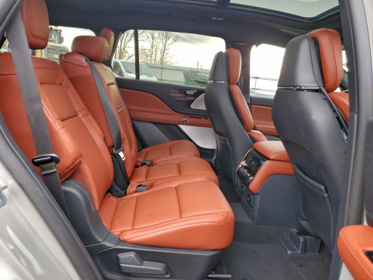 2025 Lincoln Aviator Reserve VIN: 5LM5J7XC5SGL14788 Lot: 94109375