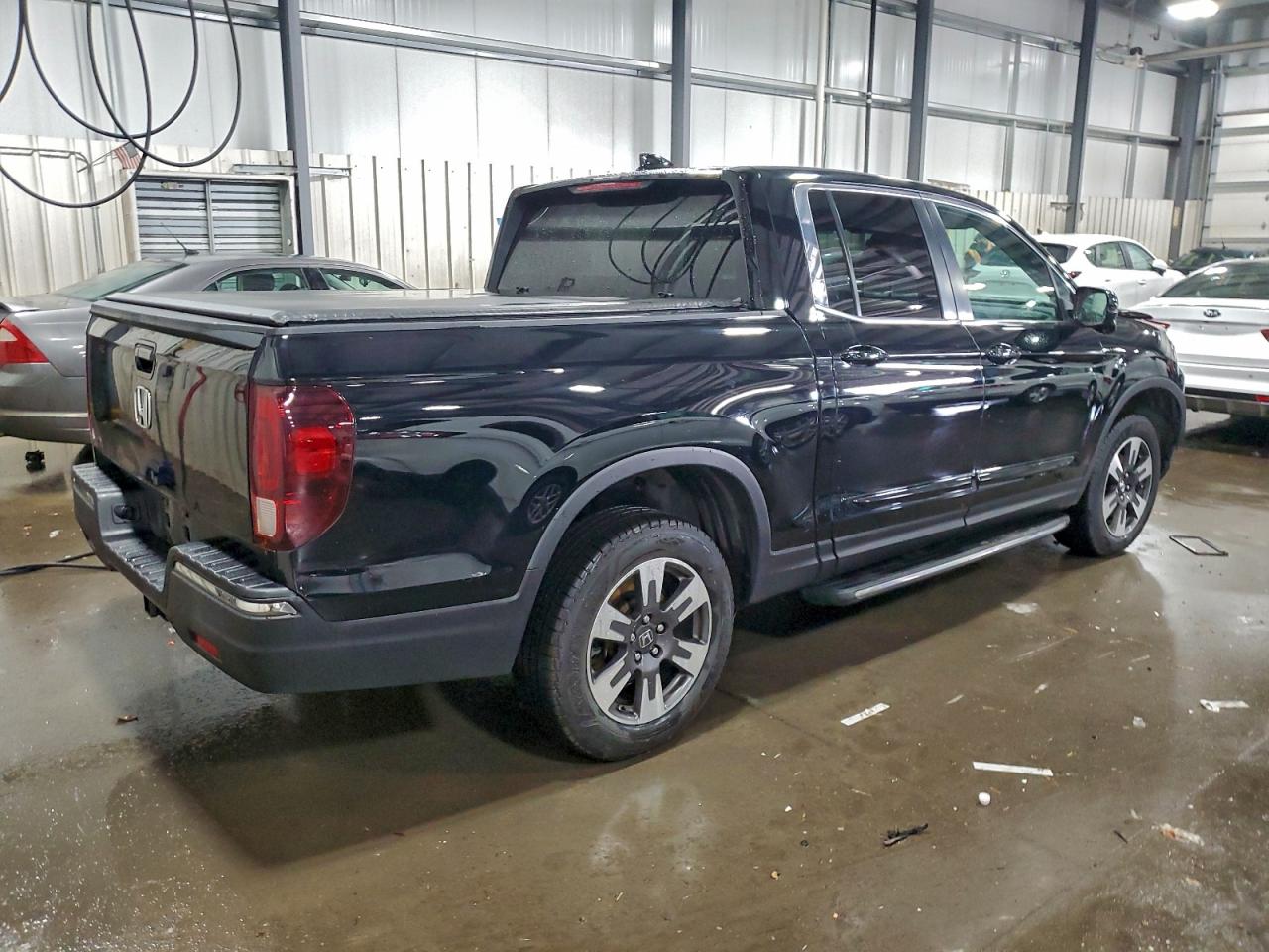 2017 Honda Ridgeline Rtl VIN: 5FPYK3F68HB017241 Lot: 94094235