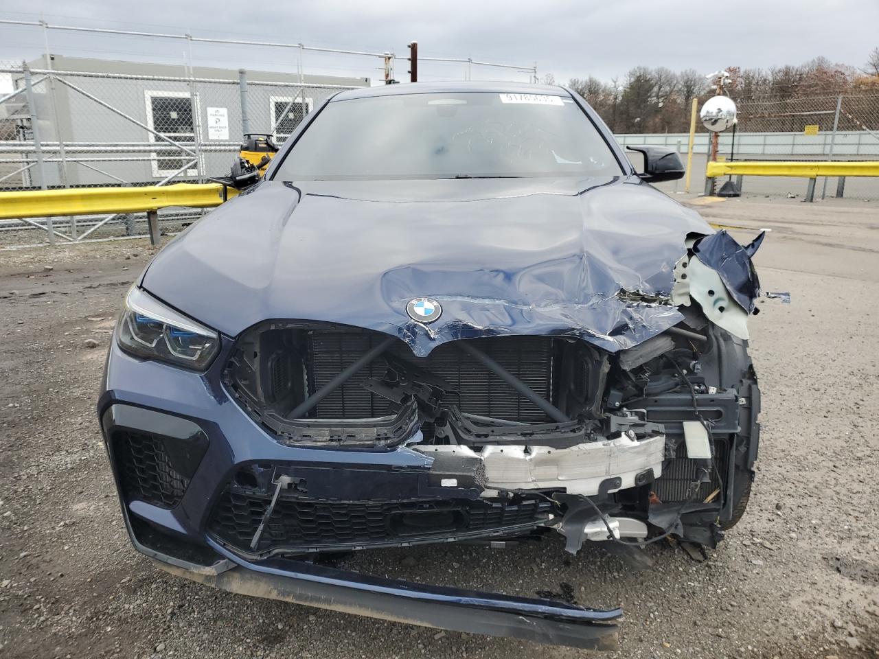 Фото: 5YMCY0C00N9L87564