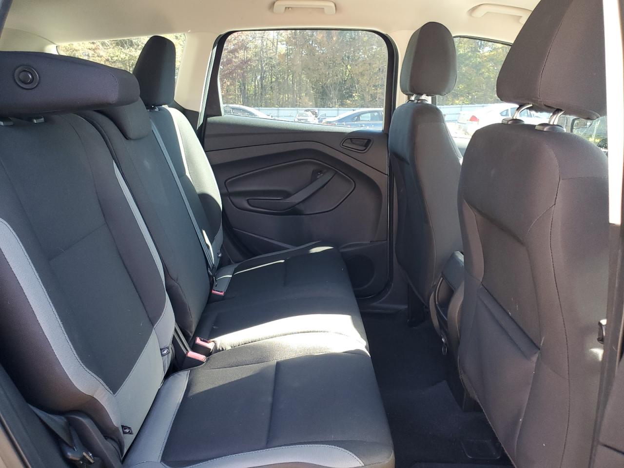 2014 Ford Escape S VIN: 1FMCU0F73EUC05233 Lot: 92578705