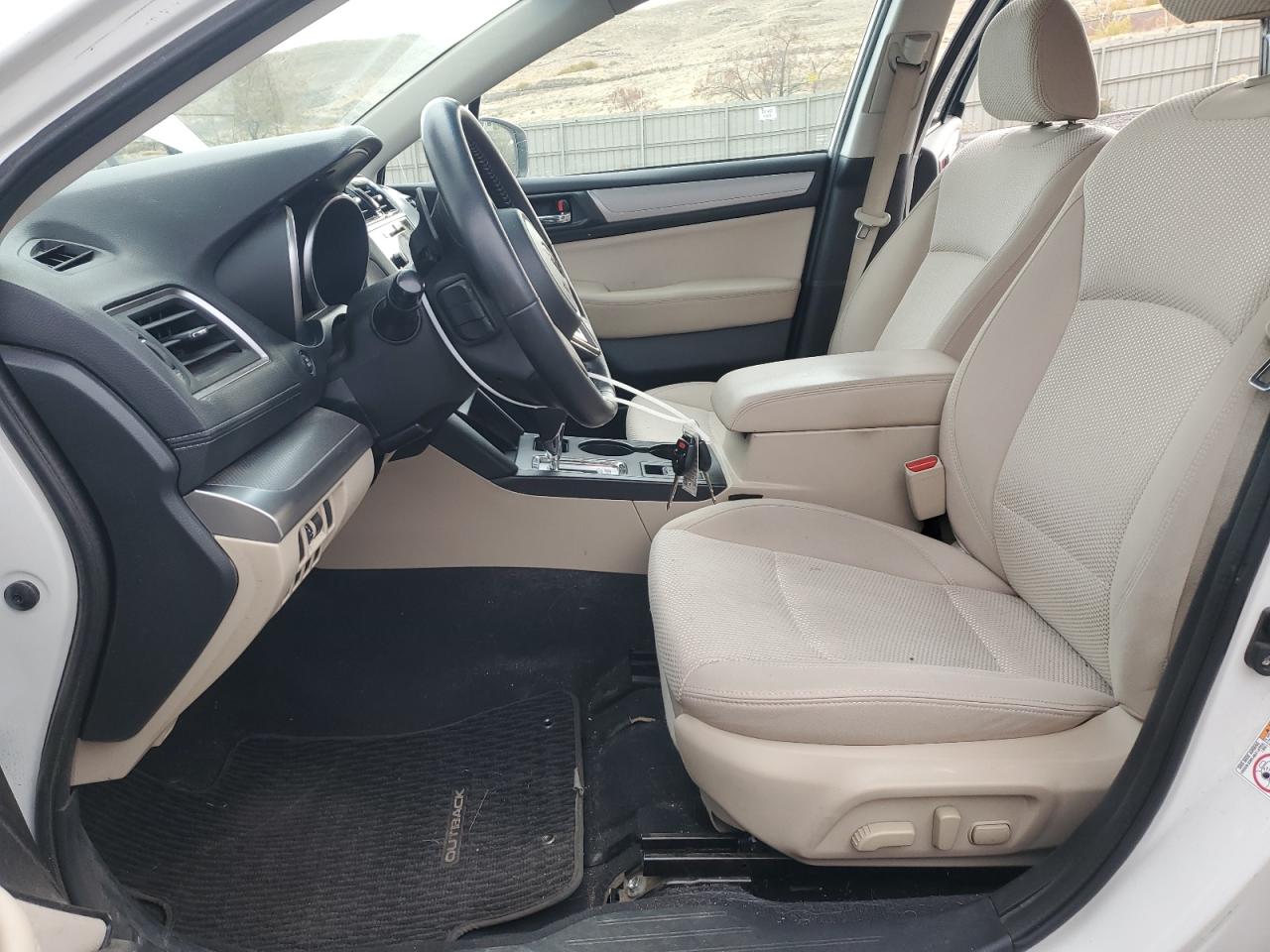 2018 Subaru Outback 2.5I Premium VIN: 4S4BSACC8J3317616 Lot: 91131135