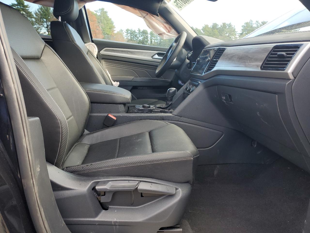 2023 Volkswagen Atlas Cross Sport Se VIN: 1V2HC2CA1PC228302 Lot: 92988175