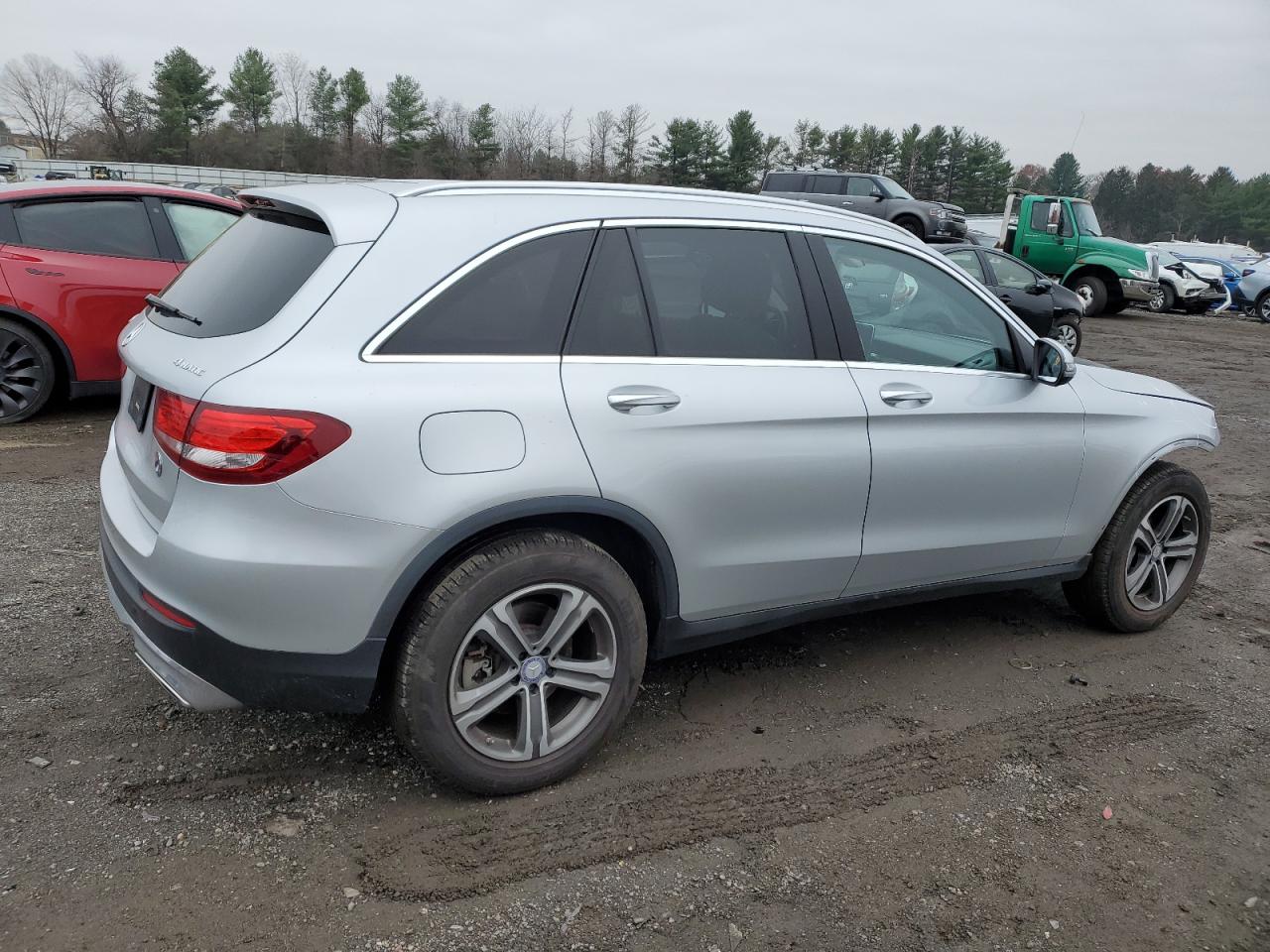 Фото: WDC0G4KBXGF089420