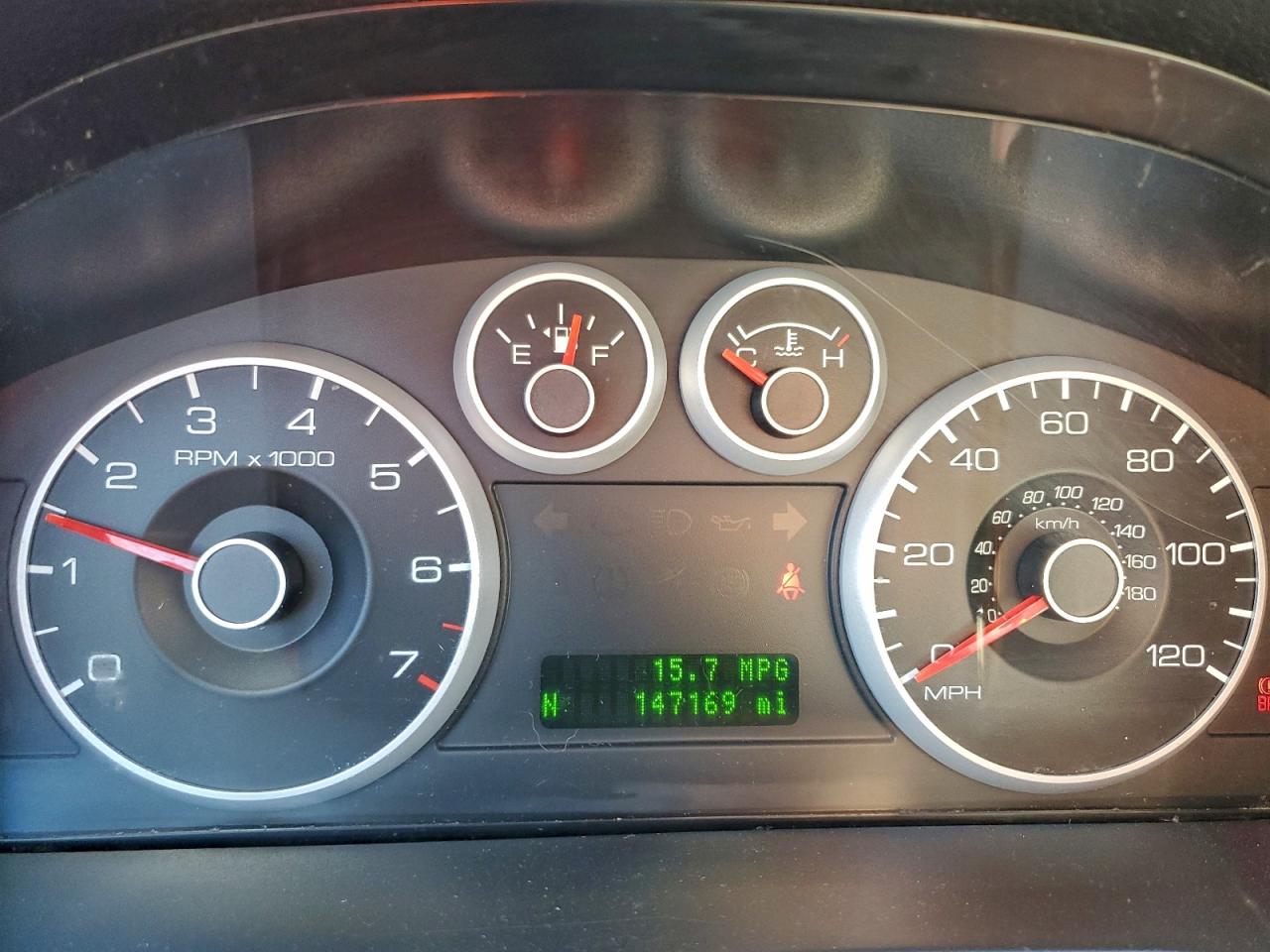 2008 Ford Fusion Se VIN: 3FAHP071X8R235455 Lot: 93943705