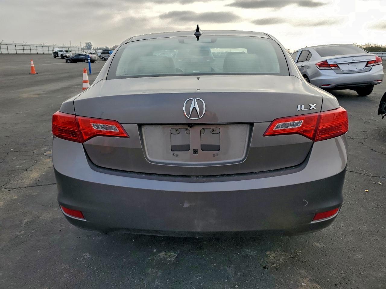 2013 Acura Ilx 20 Tech VIN: 19VDE1F70DE011616 Lot: 94346625