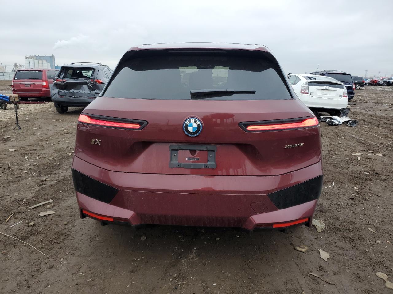 2024 BMW Ix xDrive50 VIN: WB523CF08RCR71070 Lot: 93447475