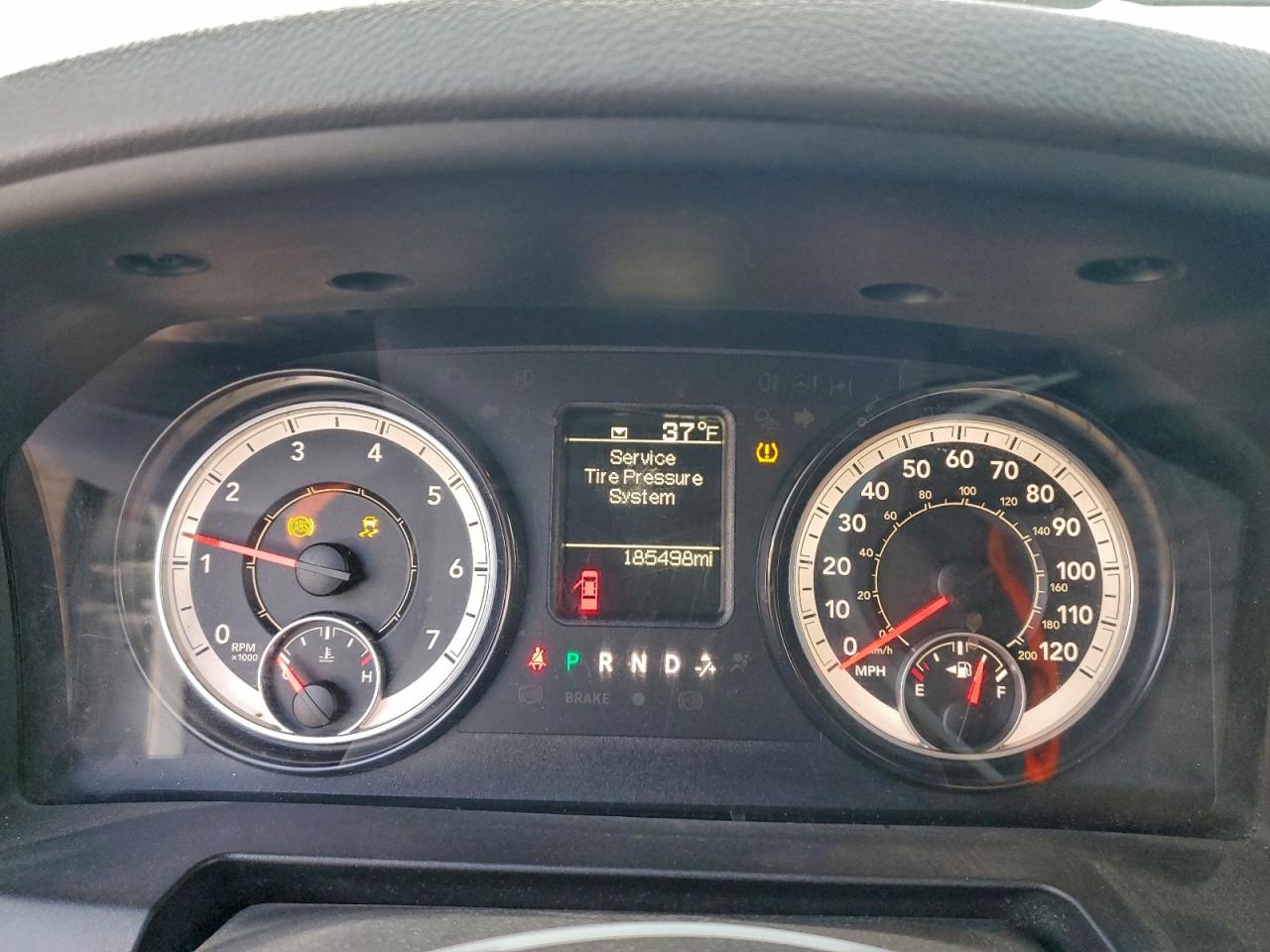 2017 Ram 1500 St VIN: 1C6RR7KT2HS517854 Lot: 93624585