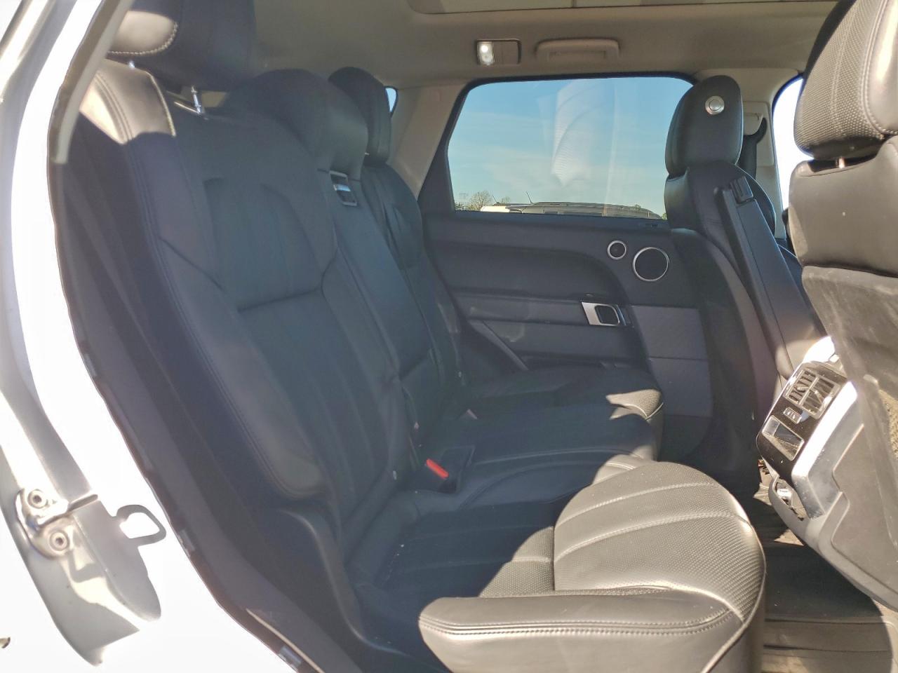 2016 Land Rover Range Rover Sport Hse VIN: SALWR2VF1GA638800 Lot: 94274665