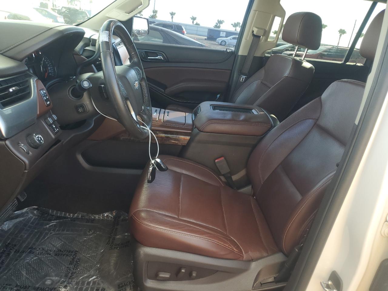 2018 Chevrolet Suburban C1500 Premier VIN: 1GNSCJKC2JR380542 Lot: 93391865