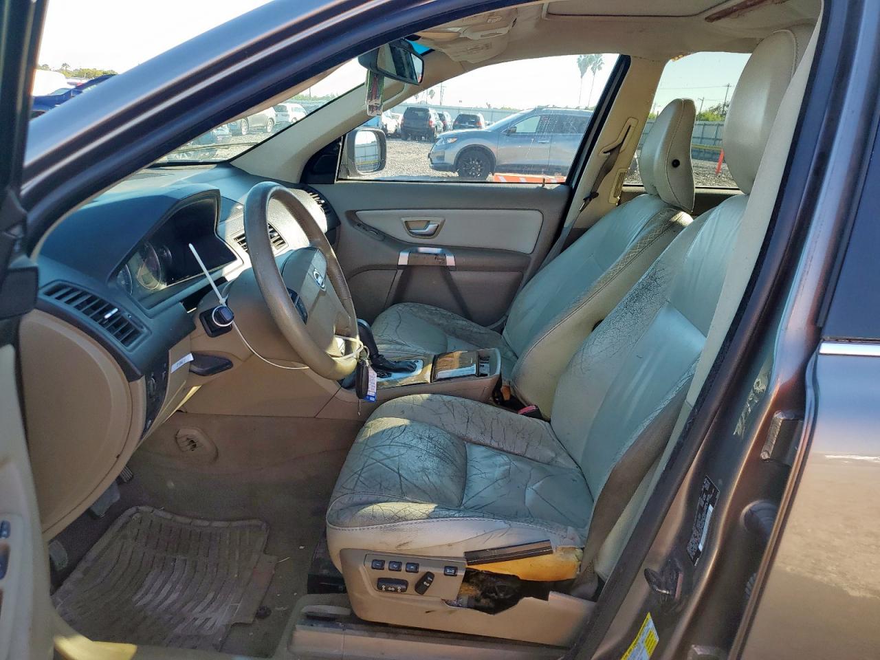 2010 Volvo Xc90 3.2 VIN: YV4982CY1A1546330 Lot: 91272565