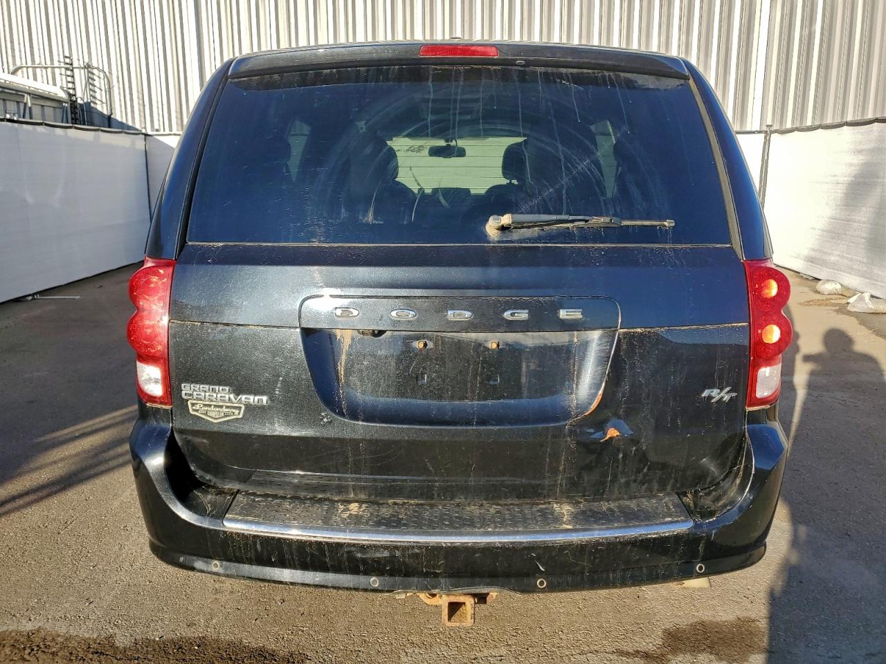 2016 Dodge Grand Caravan R/T VIN: 2C4RDGEG6GR177002 Lot: 92934405