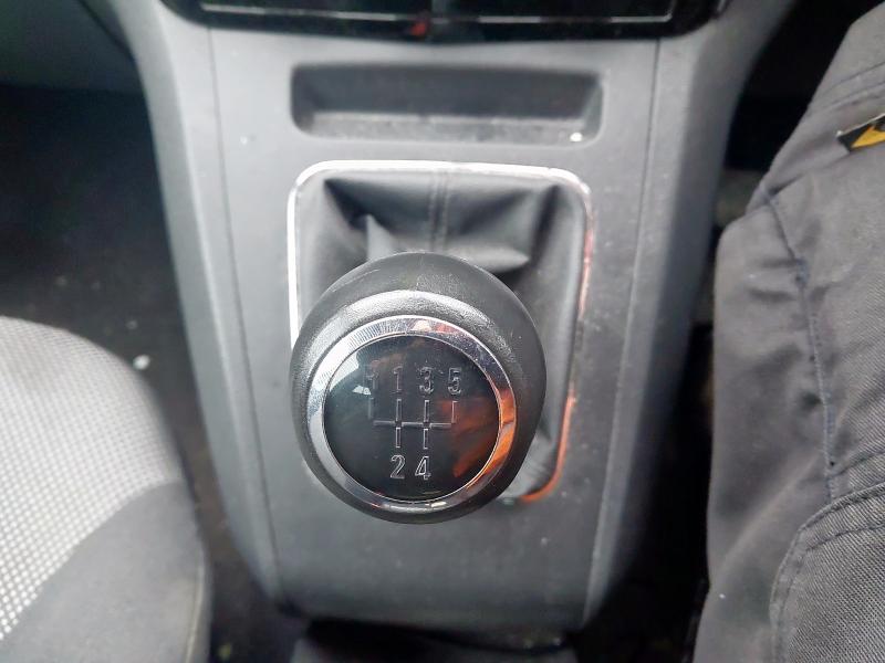 2012 VAUXHALL ZAFIRA 1.8I DESIGN 5DR