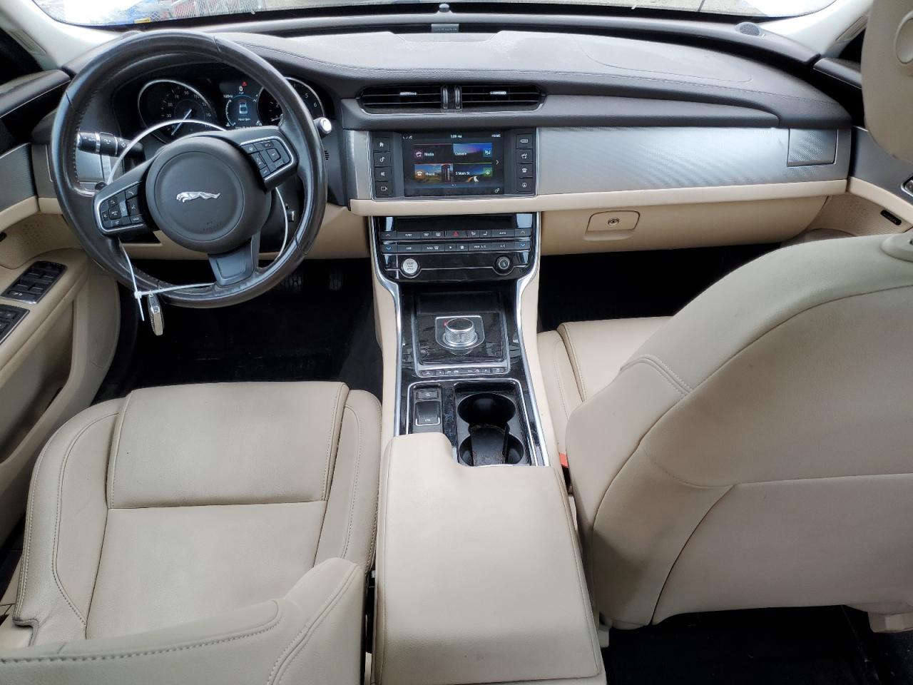 2016 Jaguar Xf Premium VIN: SAJBJ4BV7GCY11049 Lot: 92283705