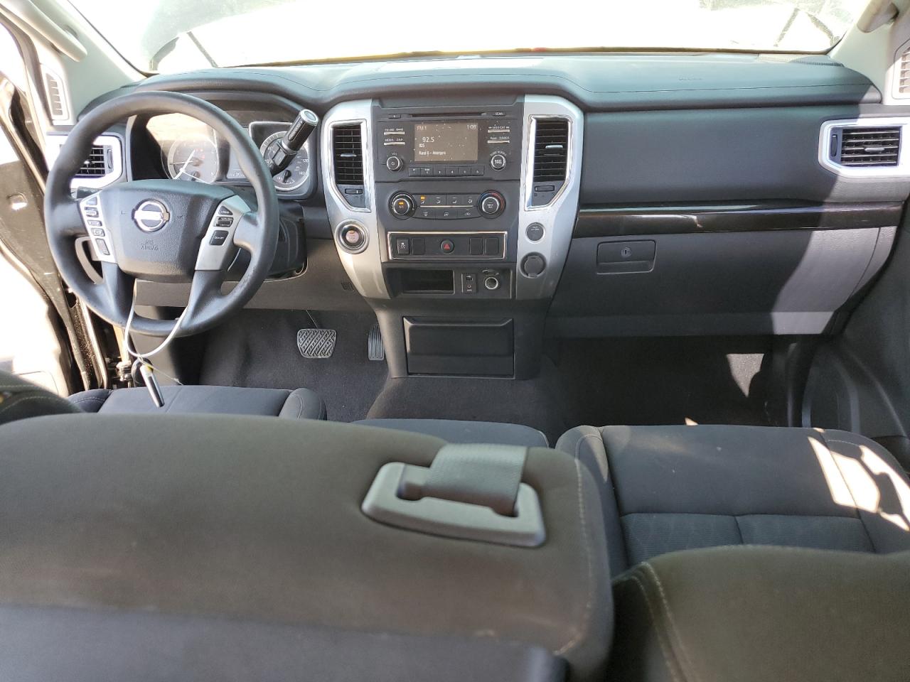 2017 Nissan Titan S VIN: 1N6AA1EK2HN531438 Lot: 93061545