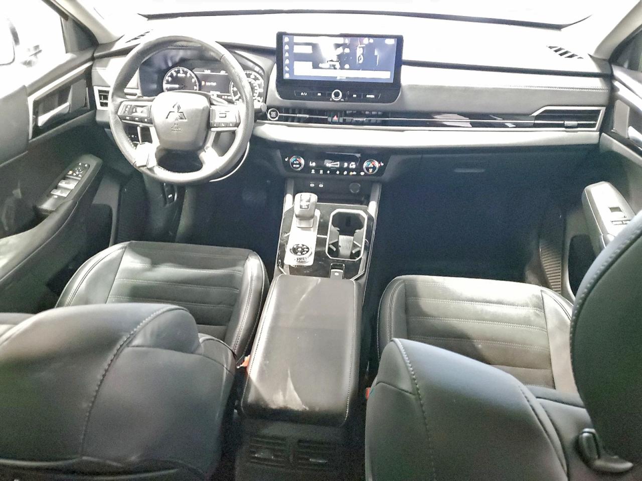 2025 Mitsubishi Outlander Se VIN: JA4J4VA83SZ037238 Lot: 94246615