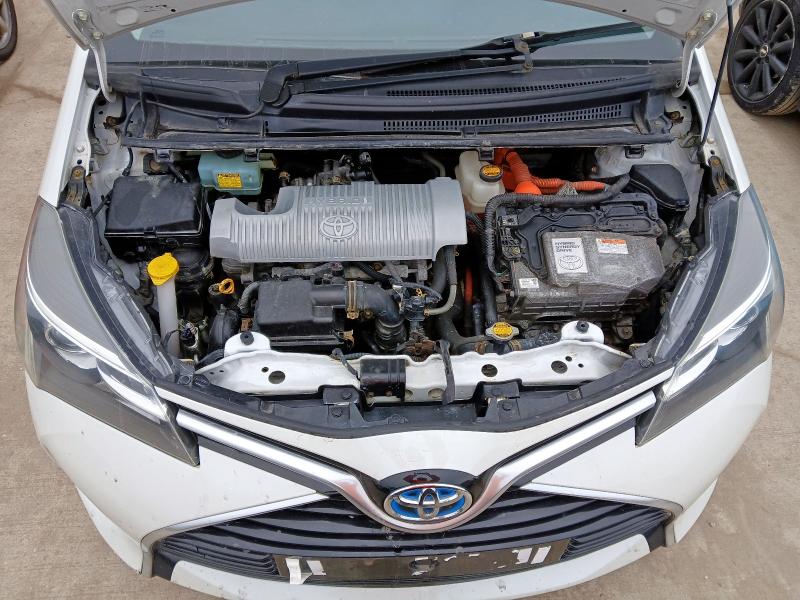2014 TOYOTA YARIS 1.5 HYBRID EXCEL 5DR CVT