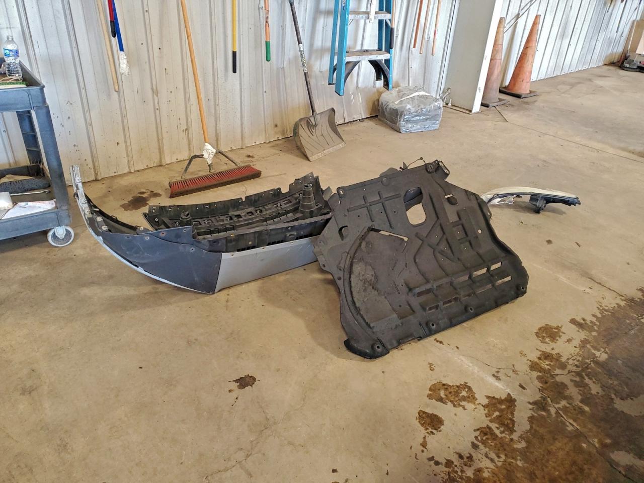 2014 Ford Escape Titanium VIN: 1FMCU9JX5EUE45539 Lot: 93750395