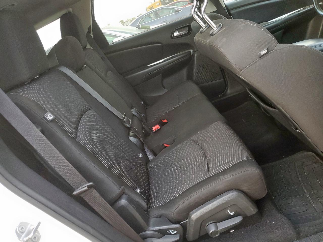 2020 Dodge Journey Se VIN: 3C4PDCABXLT273684 Lot: 94070395