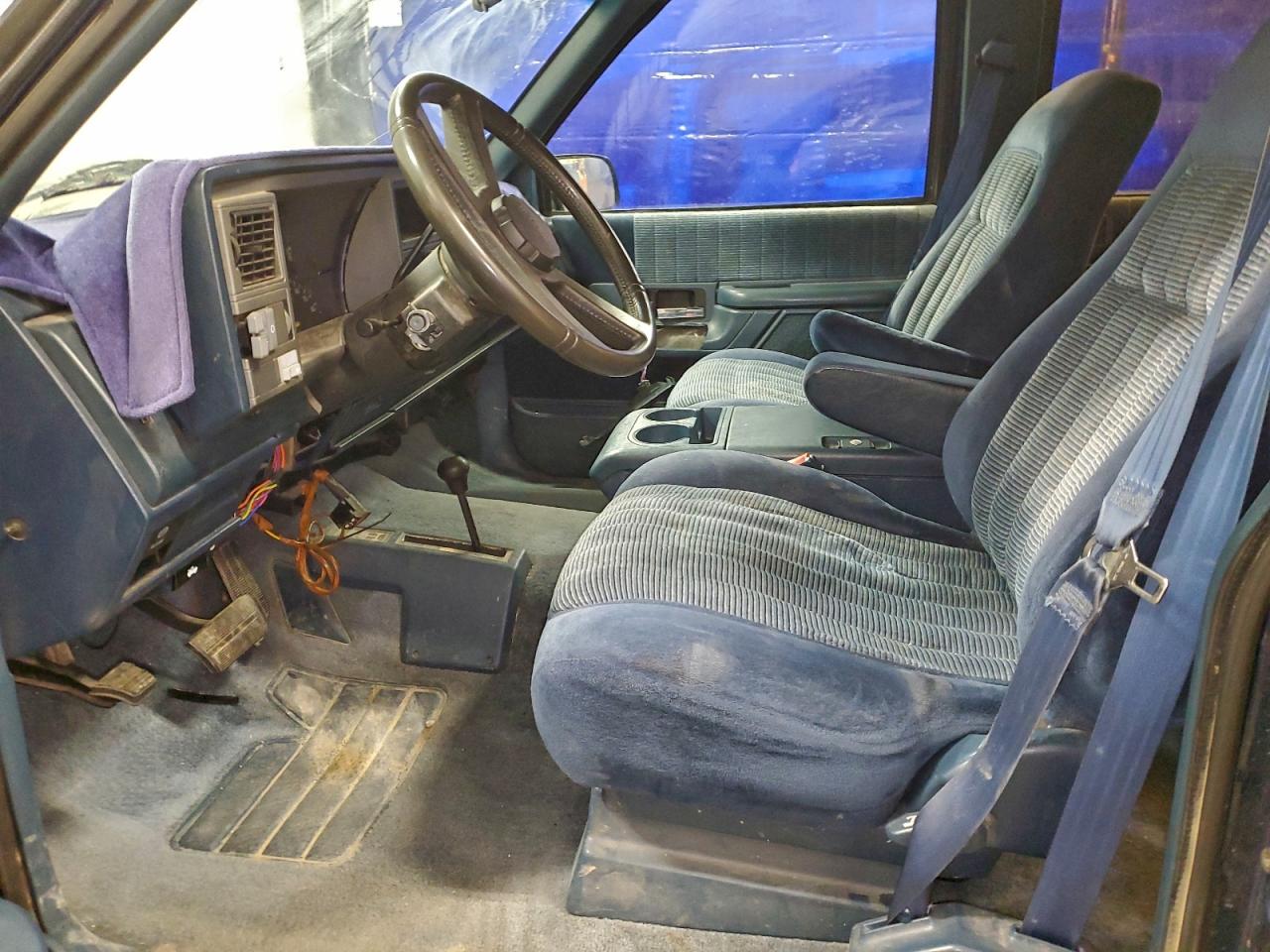 1993 Chevrolet Suburban K1500 VIN: 1GNFK16K3PJ344968 Lot: 93314935