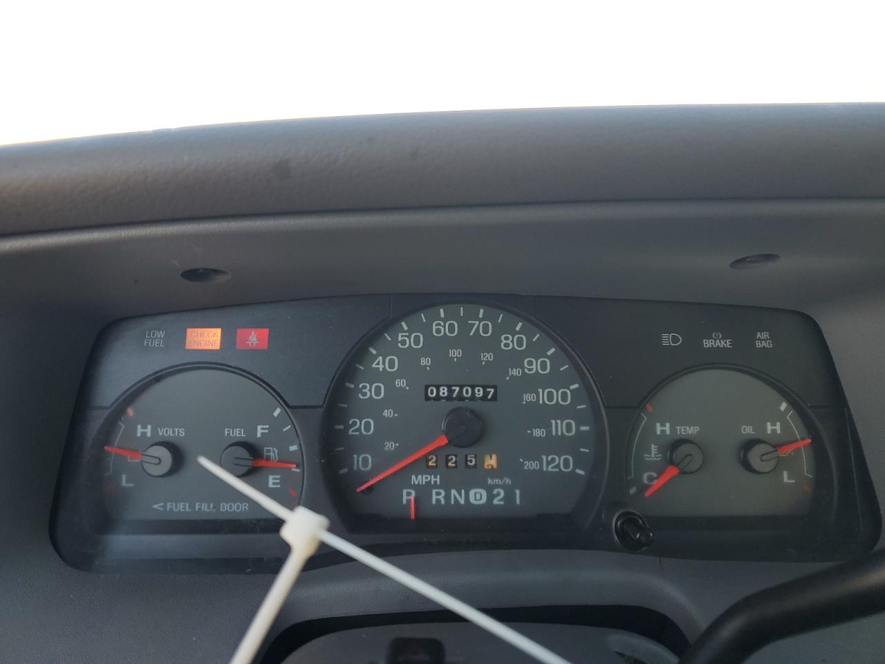 2001 Mercury Grand Marquis Gs VIN: 2MEFM74WX1X640448 Lot: 91346185