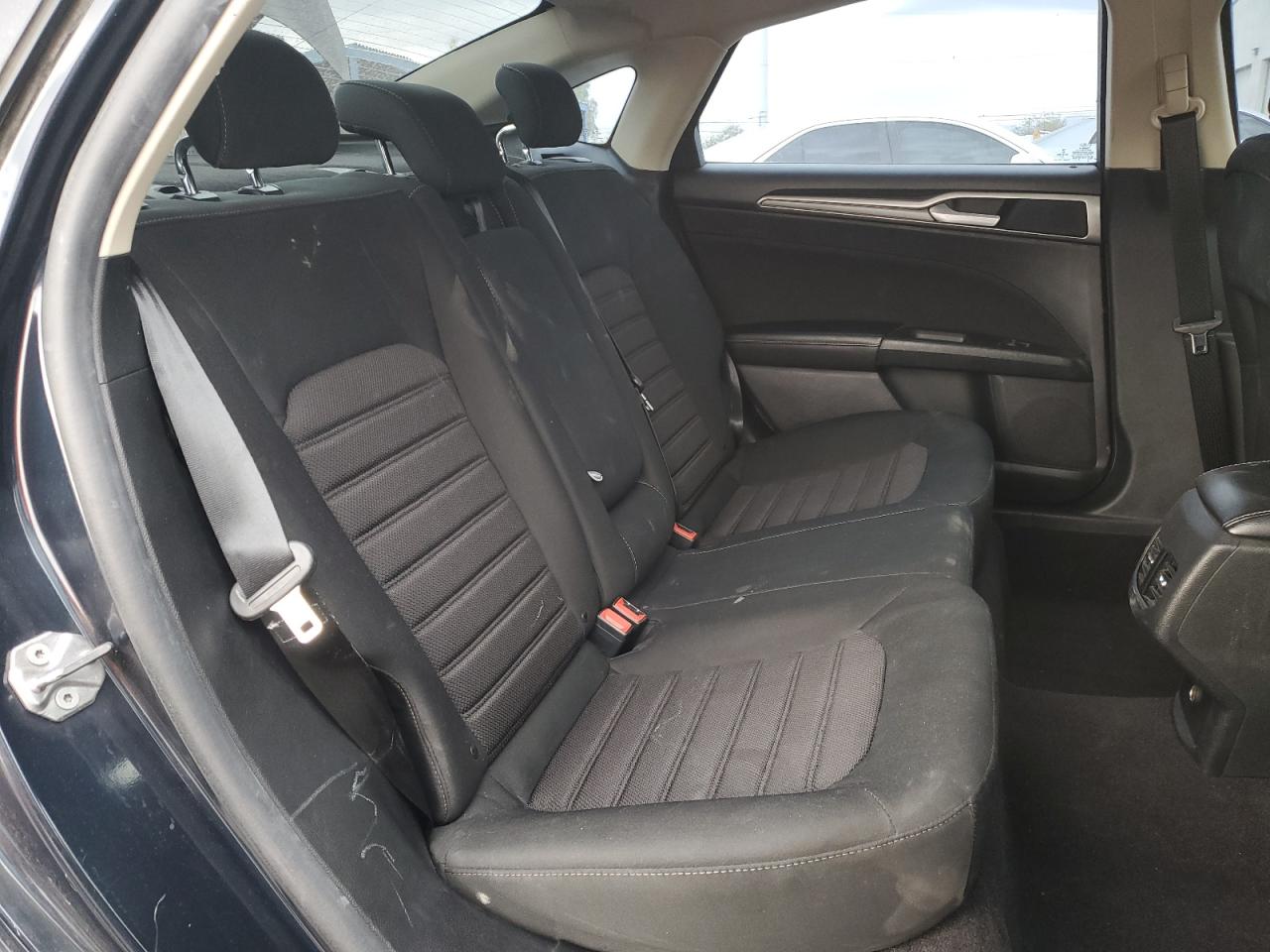 2020 Ford Fusion Se VIN: 3FA6P0HD3LR250498 Lot: 91303385