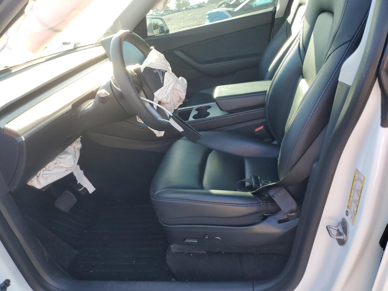 2022 Tesla Model Y VIN: 7SAYGDEE6NF329954 Lot: 91527465