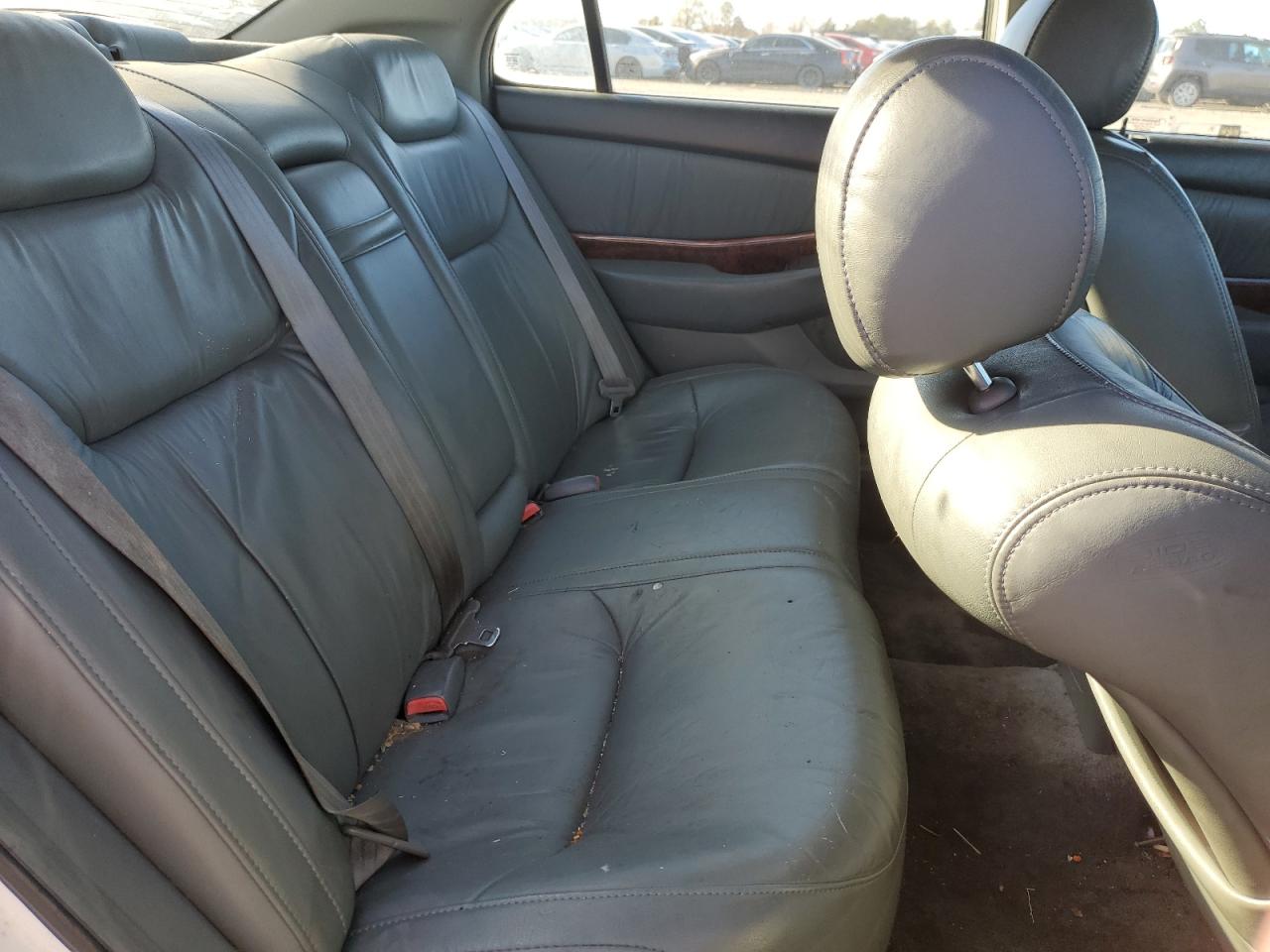 2000 Acura 3.2Tl VIN: 19UUA5664YA037938 Lot: 92835735