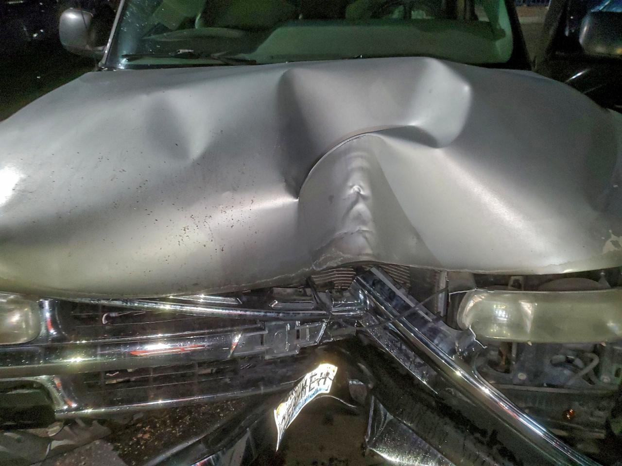 2001 Chevrolet Tahoe K150 VIN: 193639 Lot: 94815045