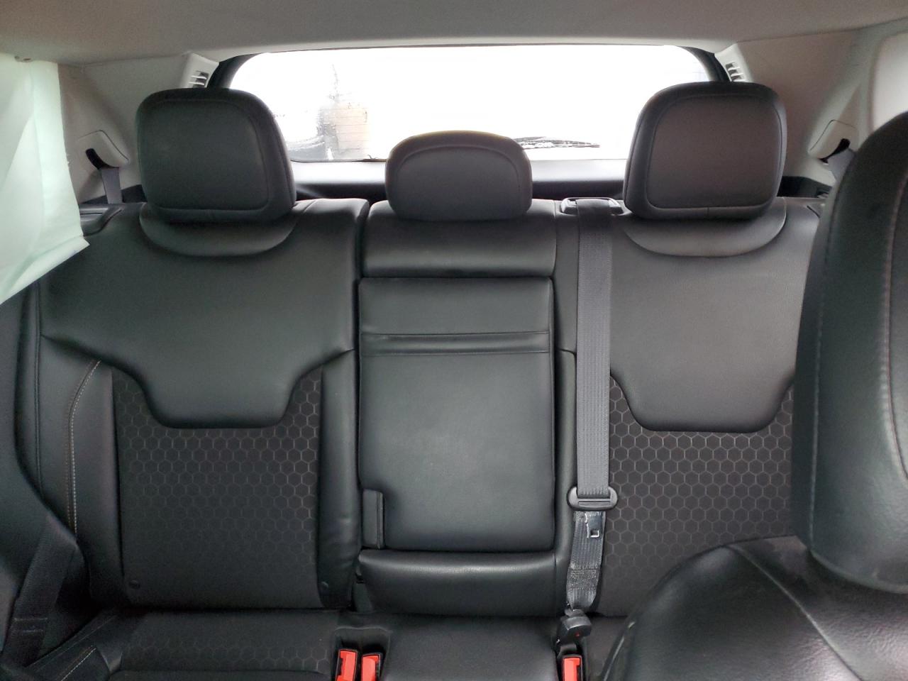 2018 Jeep Compass Latitude VIN: 3C4NJDBB9JT253198 Lot: 93248675