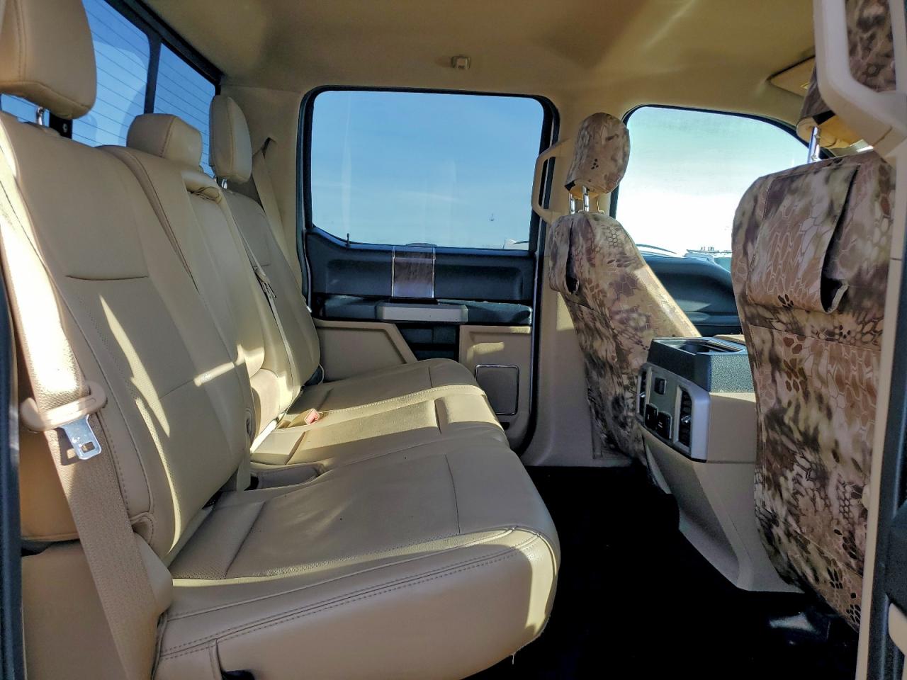 2019 Ford F250 Super Duty VIN: 1FT7W2B60KEF40951 Lot: 94335255