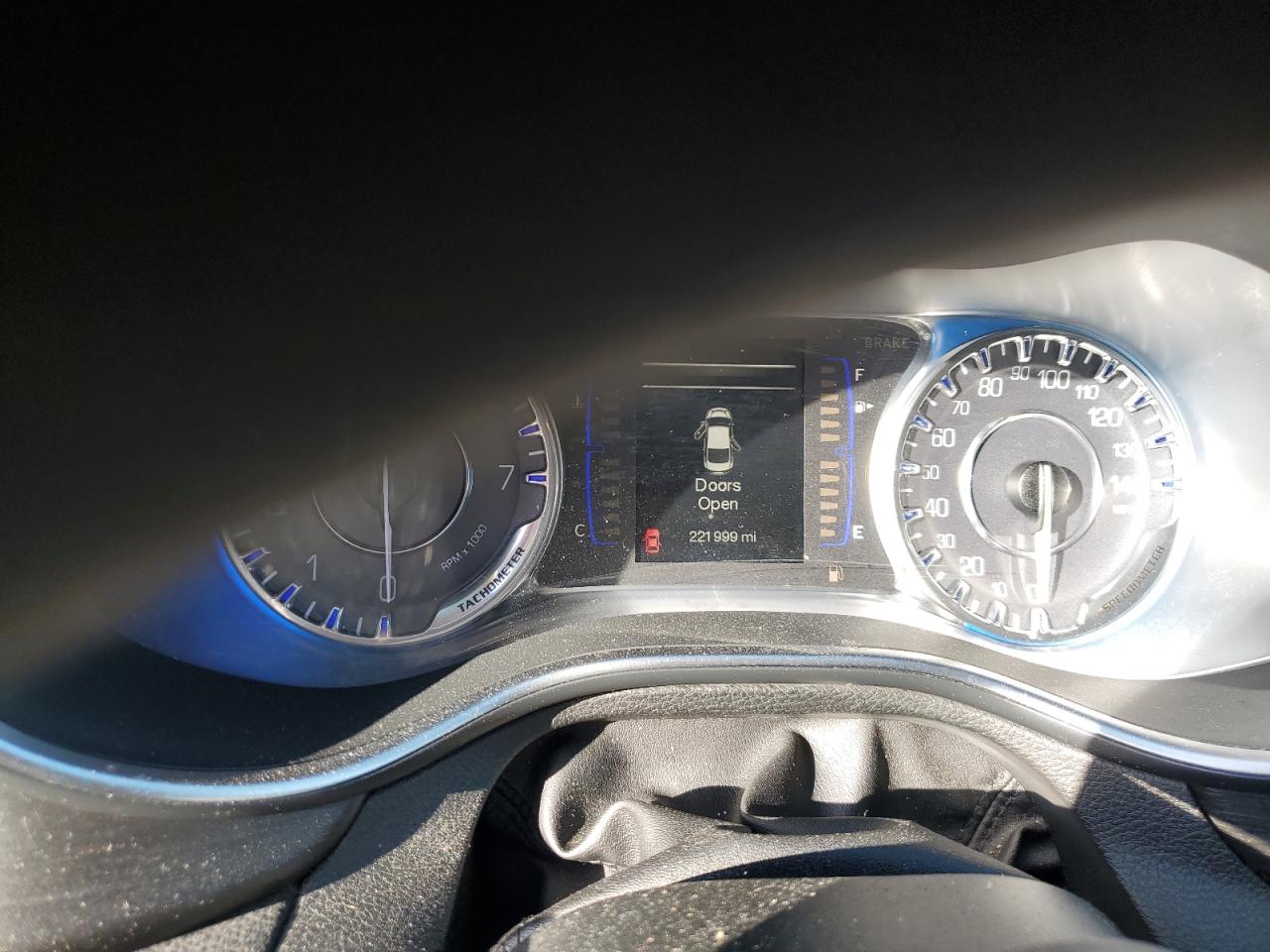 2015 Chrysler 200 Limited VIN: 1C3CCCAB2FN691456 Lot: 93538235