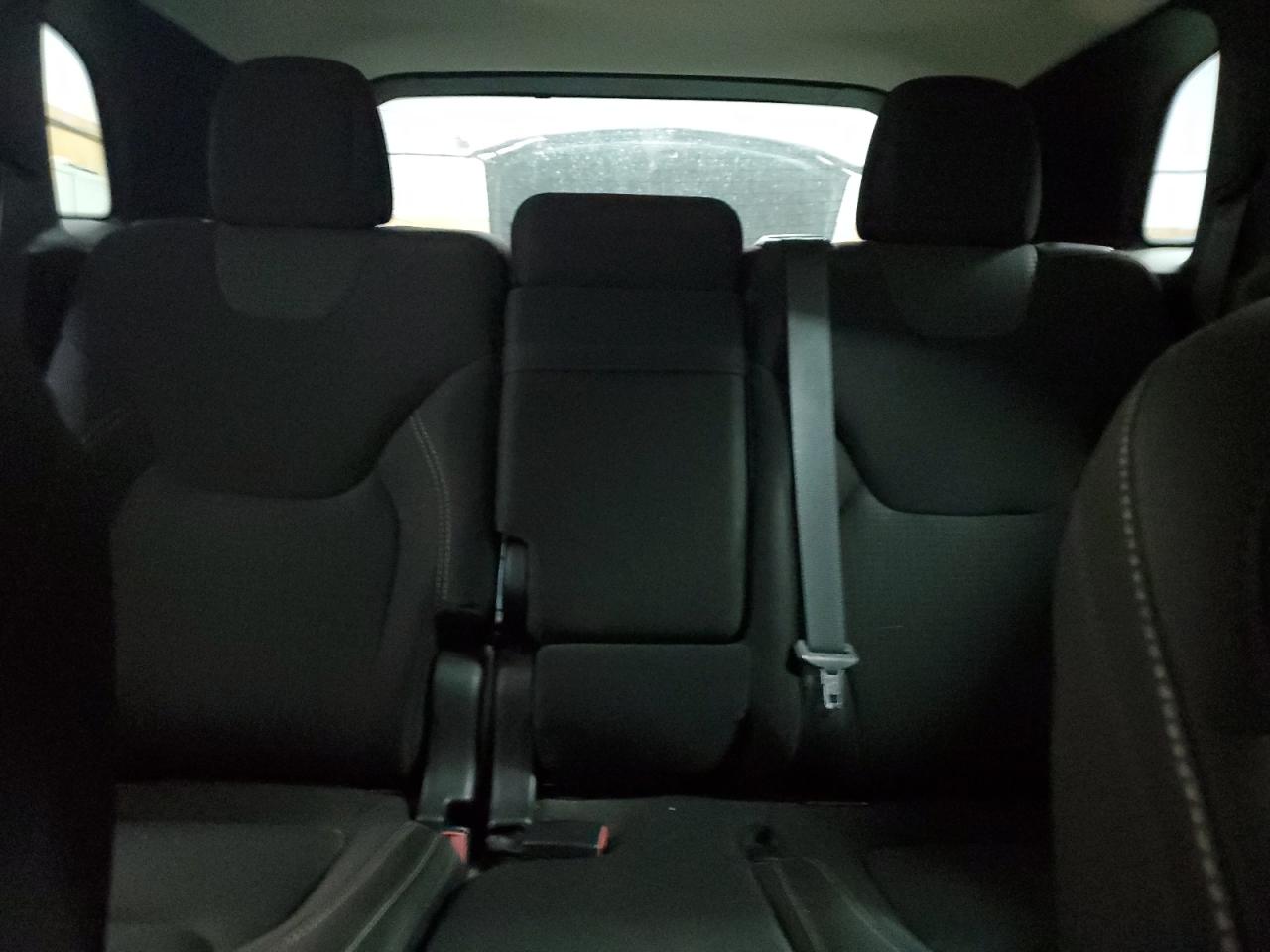 2015 Jeep Cherokee Latitude VIN: 1C4PJMCS7FW501800 Lot: 90997325