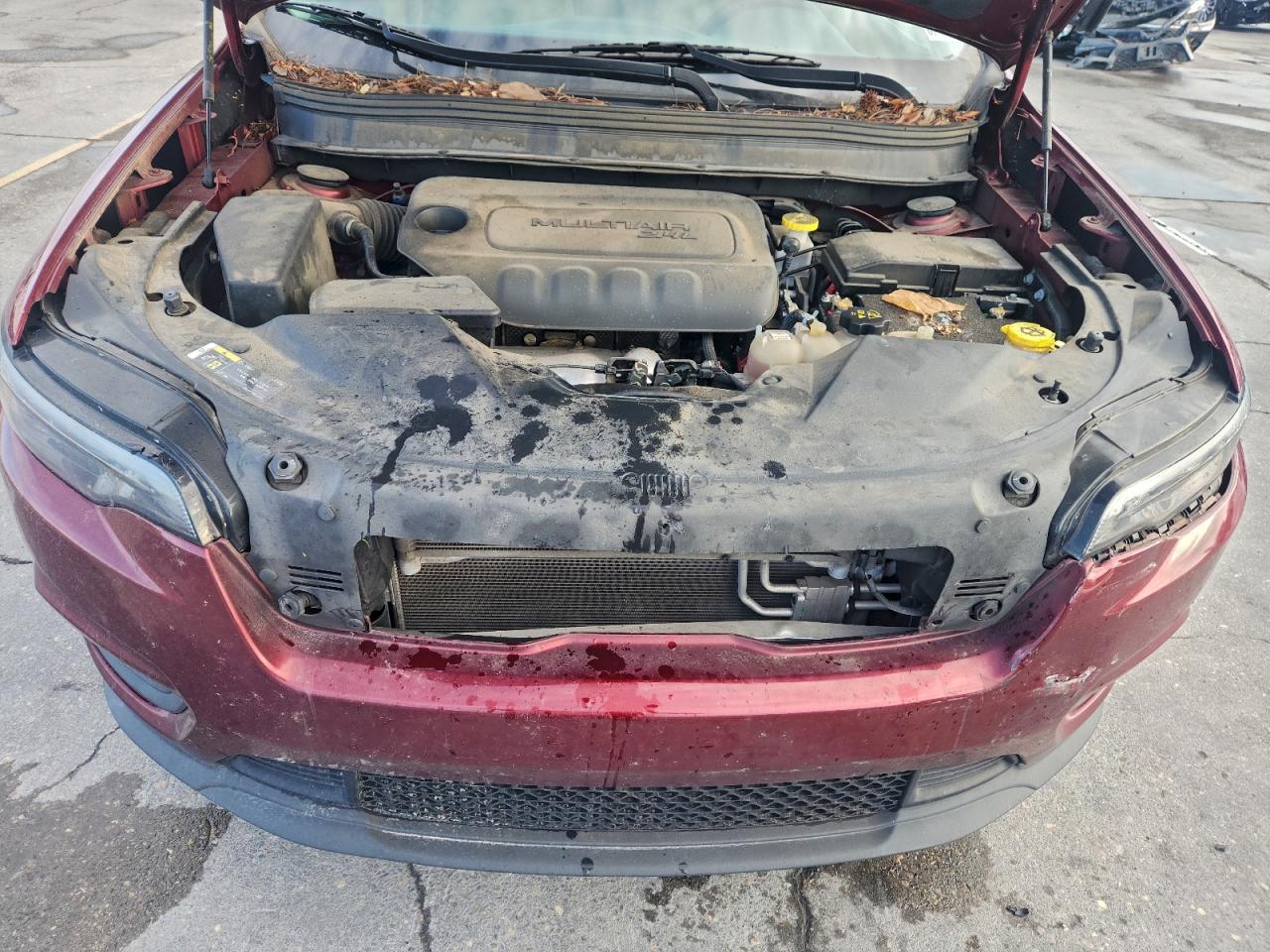 2019 Jeep Cherokee Latitude VIN: 1C4PJLCBXKD405868 Lot: 93717955