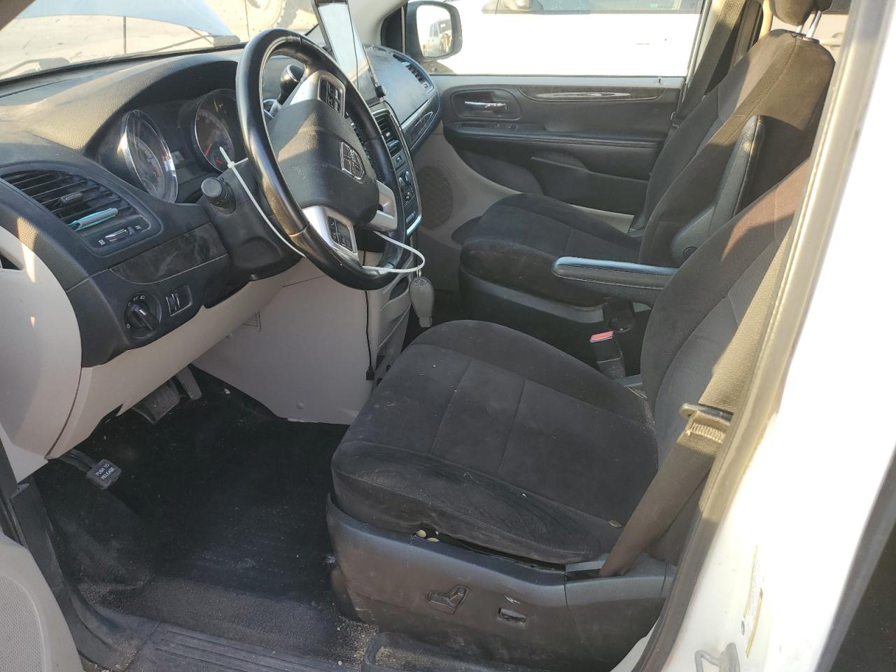 2011 Dodge Grand Caravan Mainstreet VIN: 2D4RN3DG2BR680190 Lot: 93713355