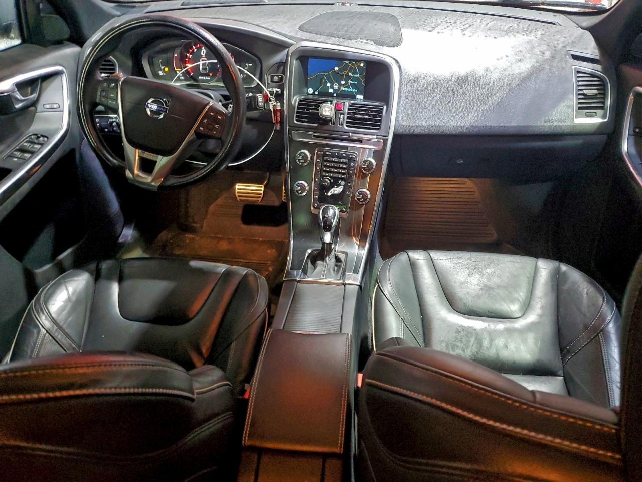 2017 Volvo Xc60 T6 R-Design Platinum VIN: YV449MRS1H2067173 Lot: 93567935