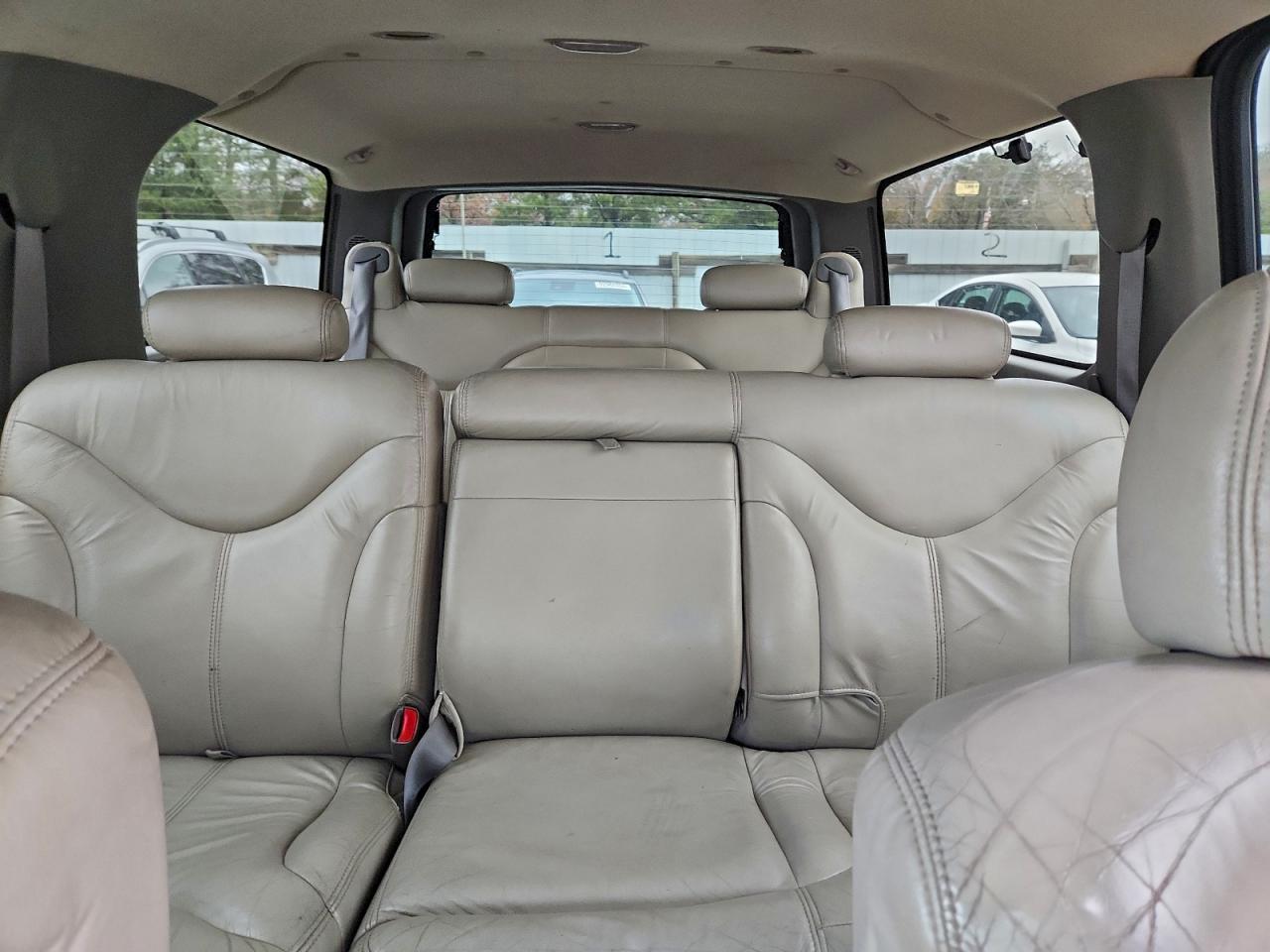 2001 GMC Yukon Xl K1500 VIN: 3GKFK16T31G244545 Lot: 94146345