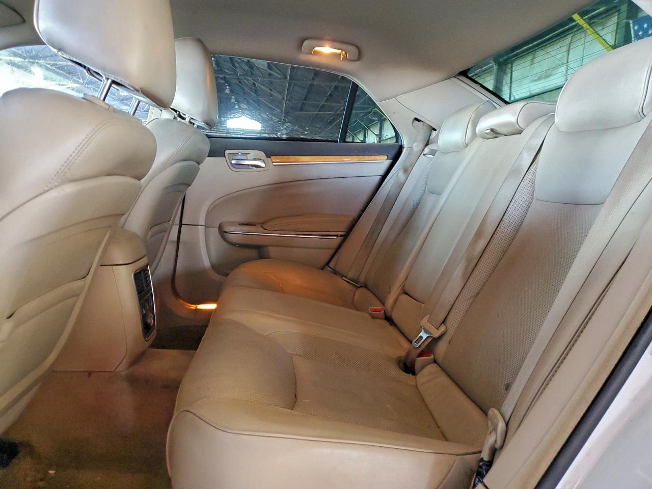 2012 Chrysler 300 Limited VIN: 2C3CCACG7CH180729 Lot: 94340755