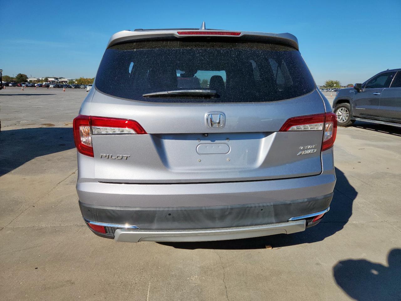 2019 Honda Pilot Elite VIN: 5FNYF6H0XKB068125 Lot: 89689705