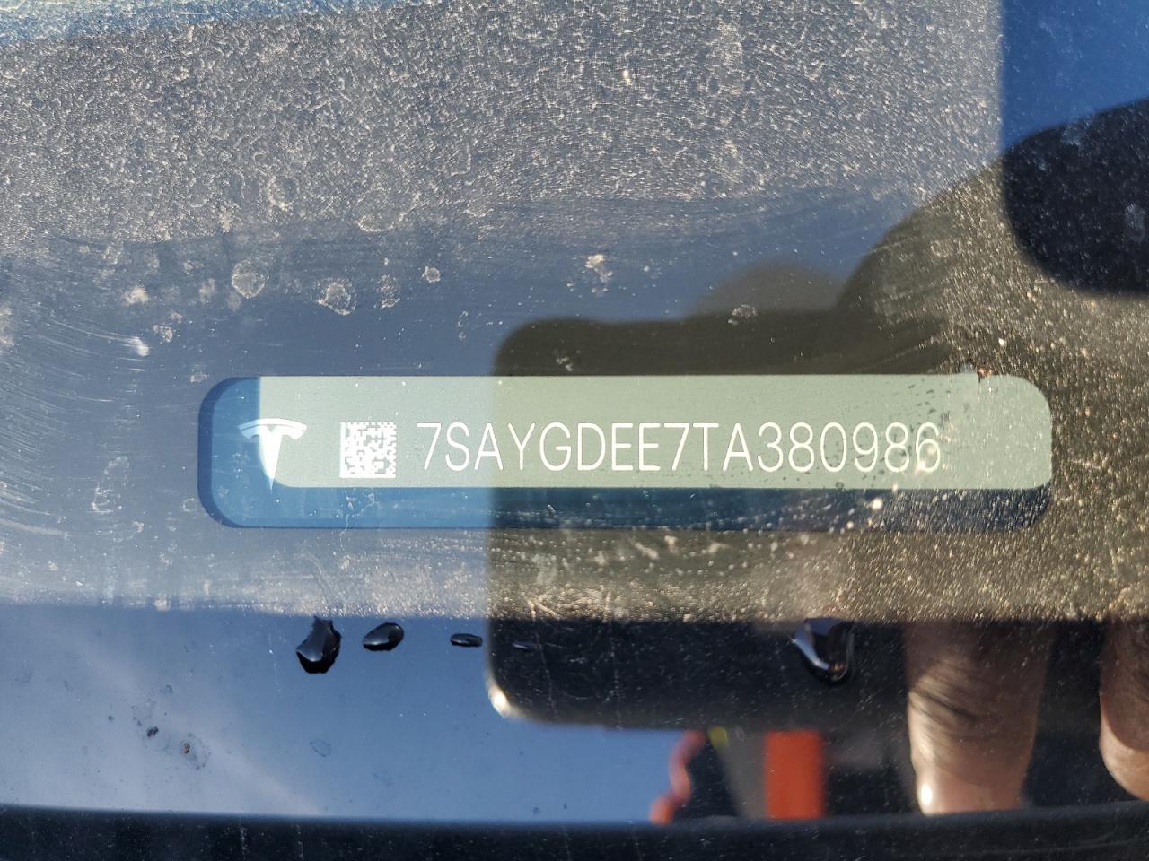 2026 Tesla Model Y VIN: 7SAYGDEE7TA380986 Lot: 90424295
