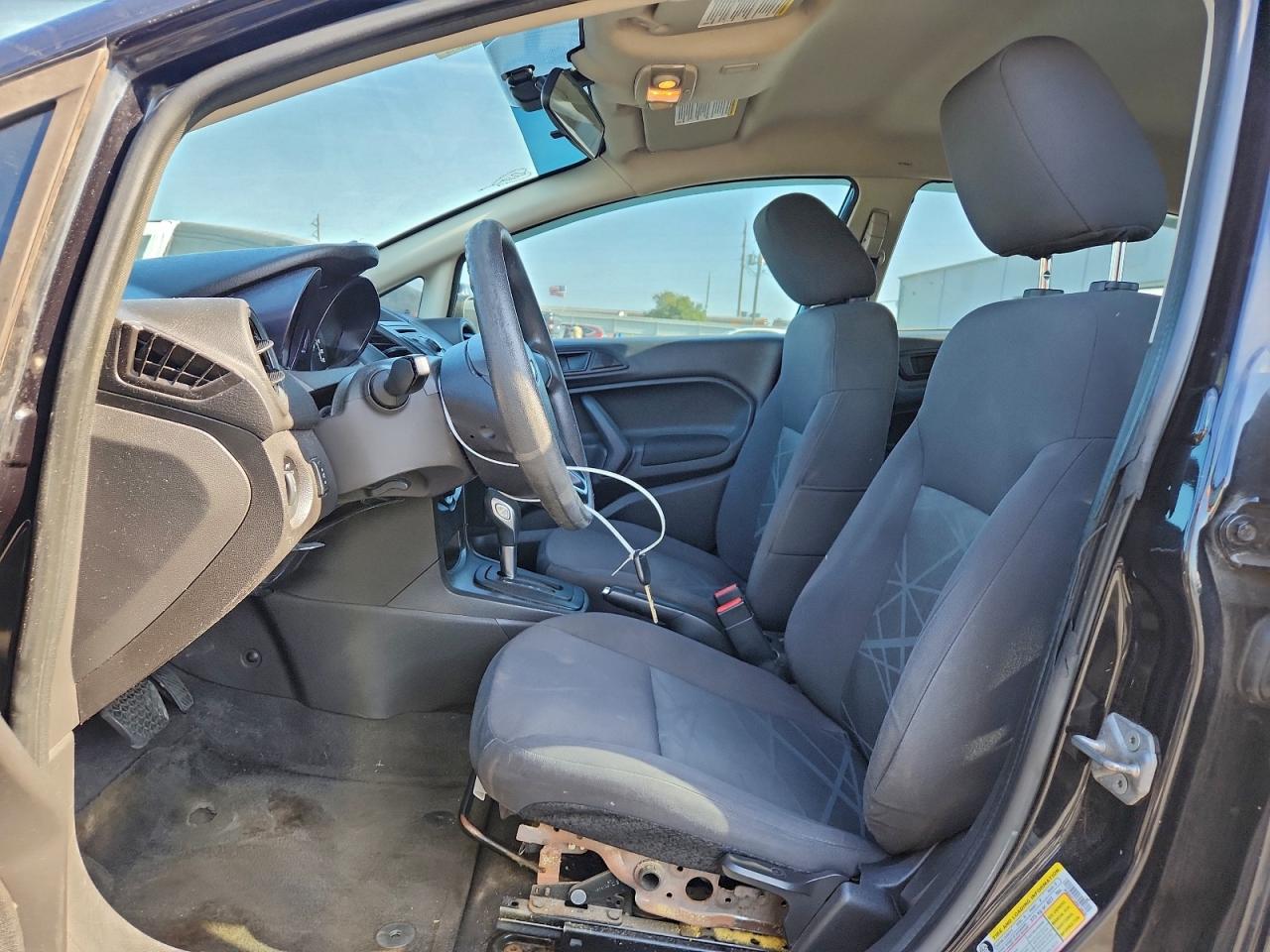 2015 Ford Fiesta S VIN: 3FADP4TJ3FM138636 Lot: 94109665