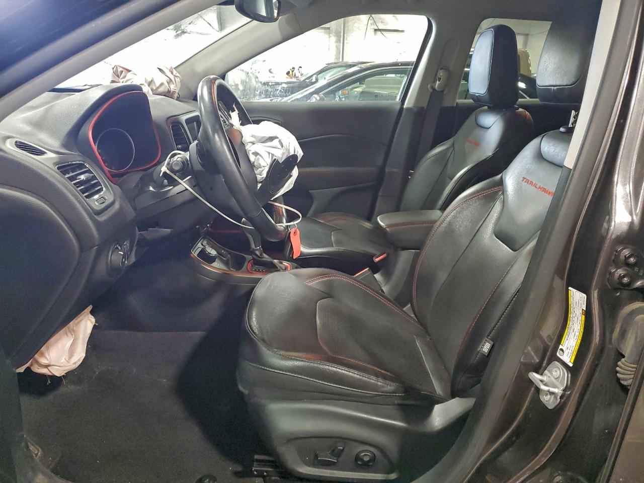 2019 Jeep Compass Trailhawk VIN: 3C4NJDDB1KT727787 Lot: 93847325