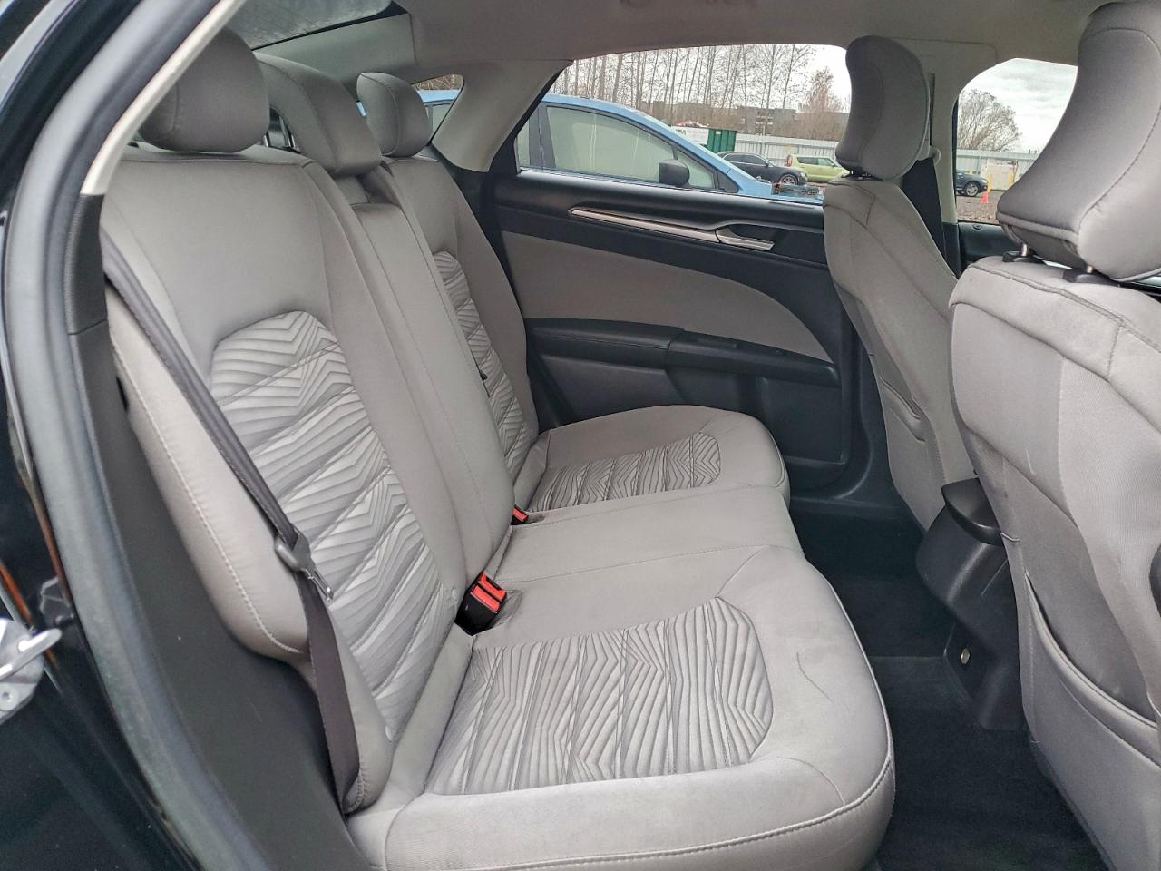 2016 Ford Fusion S Hybrid VIN: 3FA6P0UU1GR118805 Lot: 93336205