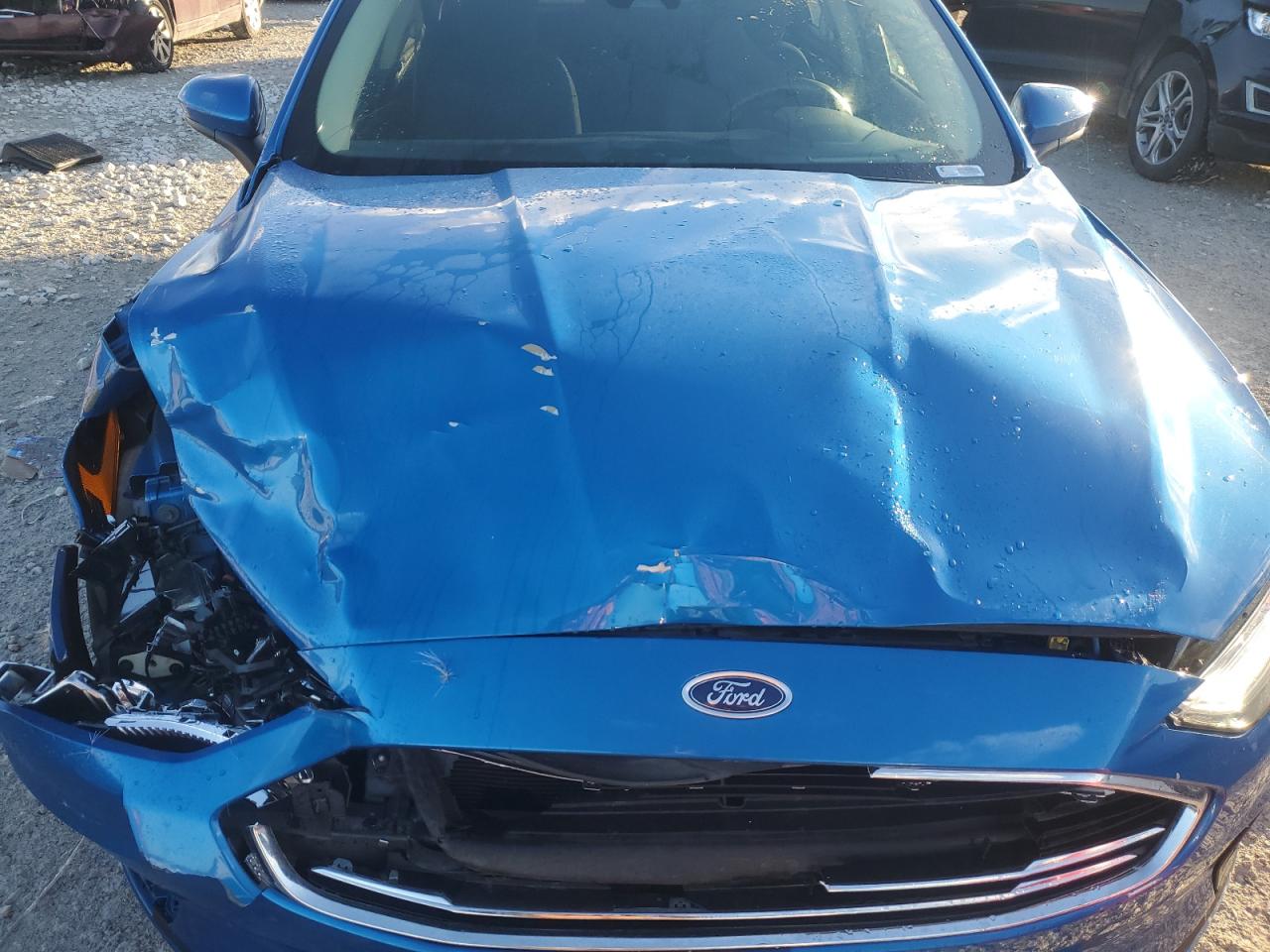 2019 Ford Fusion Se VIN: 3FA6P0LU5KR152403 Lot: 92394835